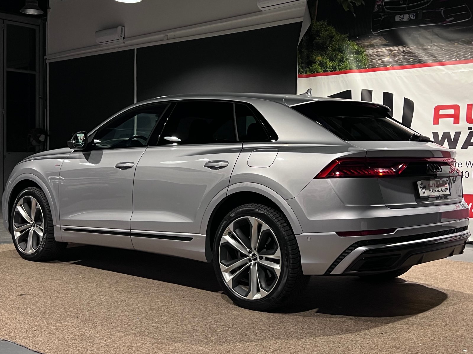 AUDI Q8 55 TFSI S-Line e quattro PHEV tiptronic, Plug-in-Hybrid Benzina/Elettrica, Occasioni / Usate, Automatico - 6