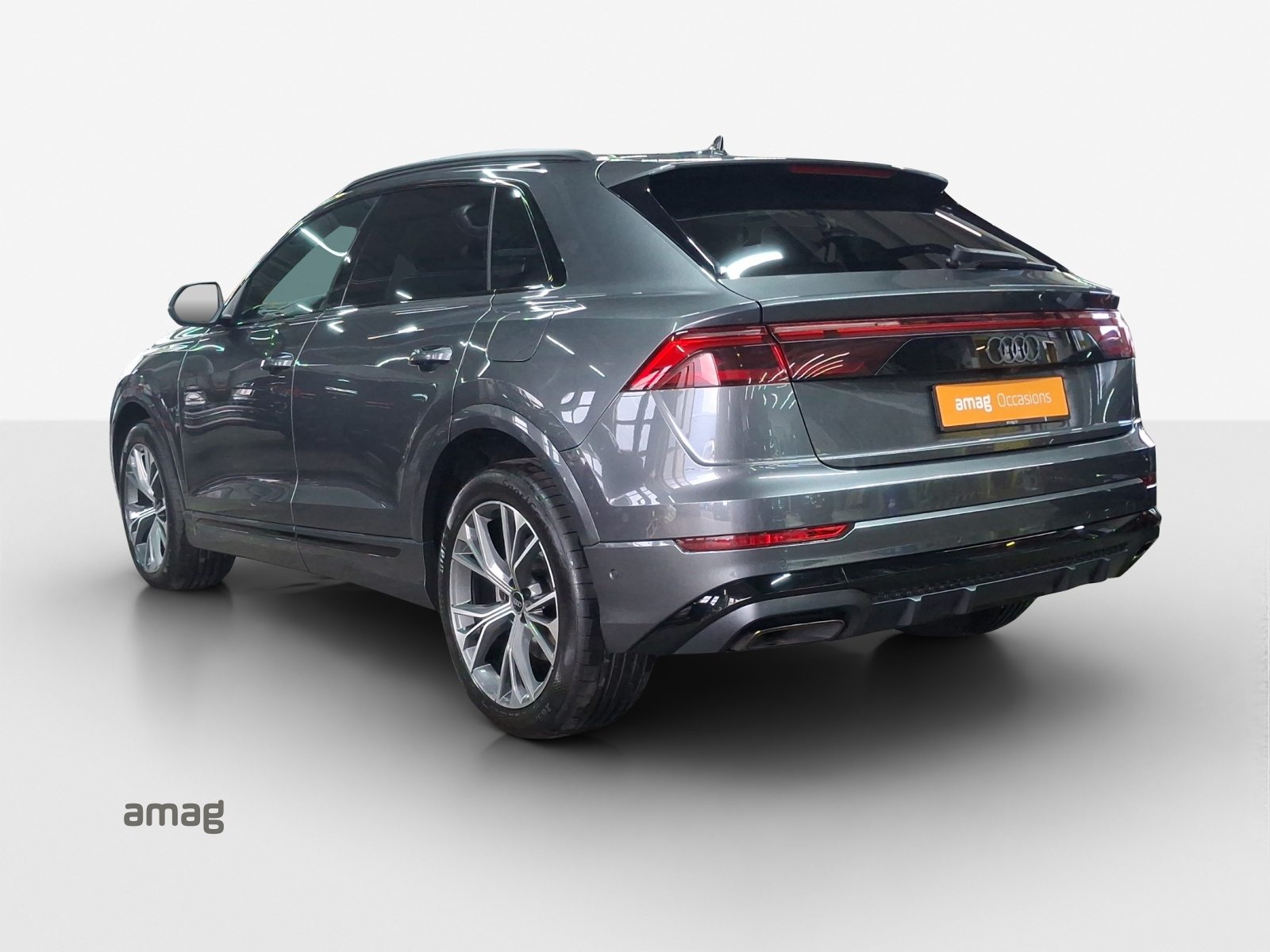 AUDI Q8 SUV 55 TFSI e, Voll-Hybrid Benzin/Elektro, Occasion / Gebraucht, Automatik - 4