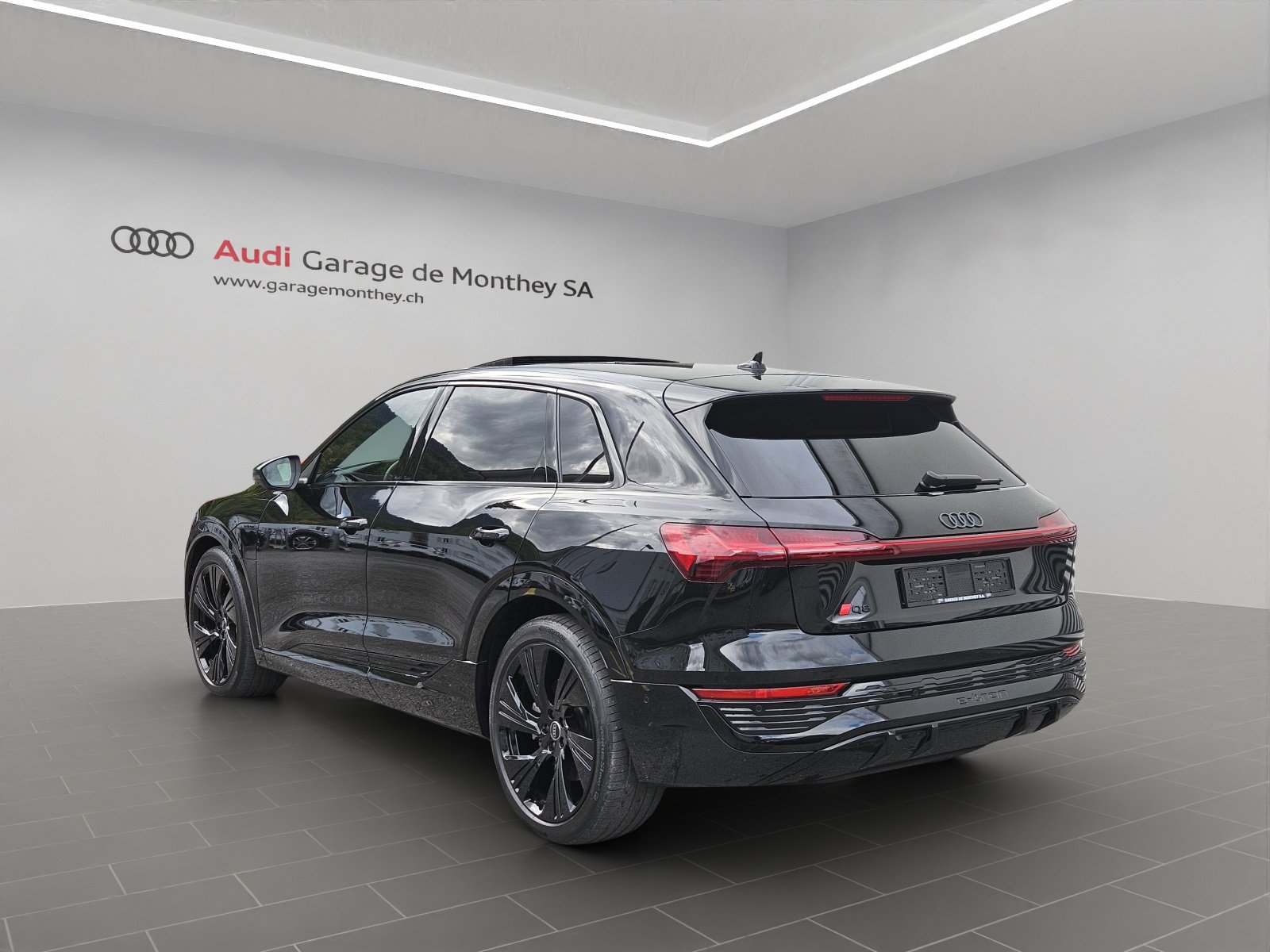 AUDI Q8 55 e-tron S line quattro, Elettrica, Occasioni / Usate, Automatico - 6