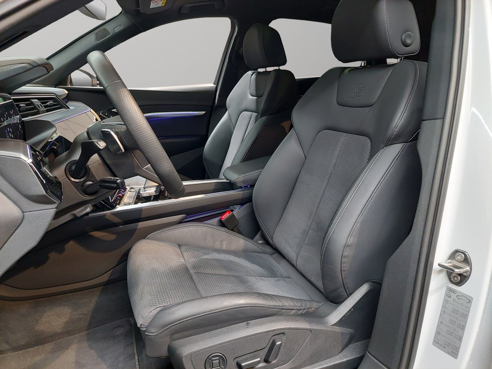 AUDI Q8 Sportback 50 e-tron S line quattro, Elettrica, Occasioni / Usate, Automatico - 6