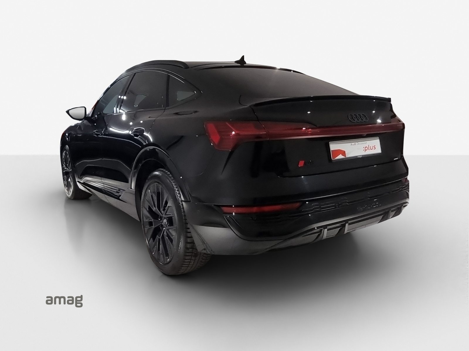 AUDI Q8 Sportback 55 e-tron Black Edition, Électrique, Occasion / Utilisé, Automatique - 3