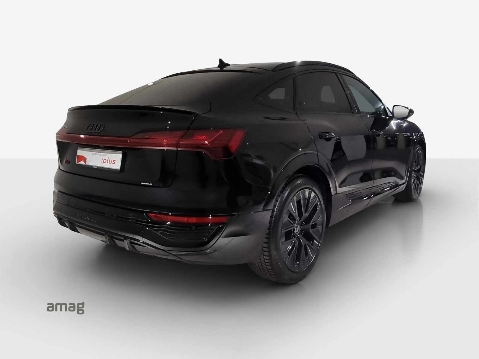 AUDI Q8 Sportback 55 e-tron Black Edition, Électrique, Occasion / Utilisé, Automatique - 6