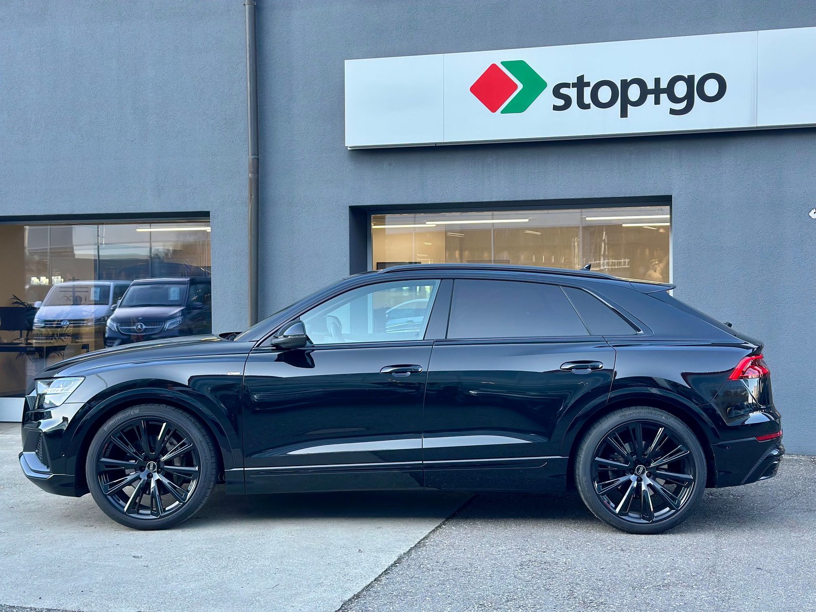 AUDI Q8 50 TDI quattro tiptronic, Mild-Hybrid Diesel/Electric, Second hand / Used, Automatic - 3