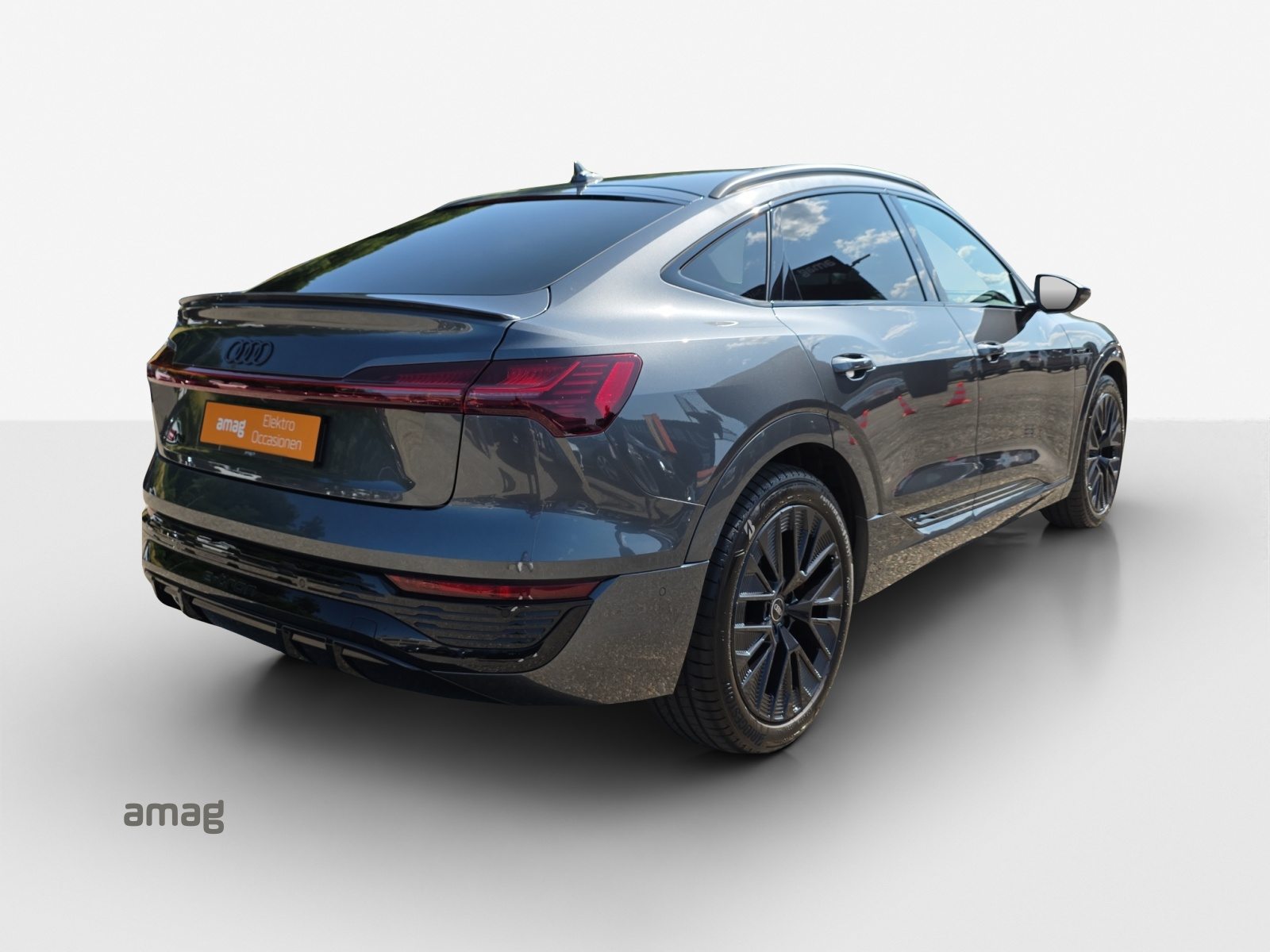 AUDI Q8 Sportback 55 e-tron Black Edition, Électrique, Occasion / Utilisé, Automatique - 6