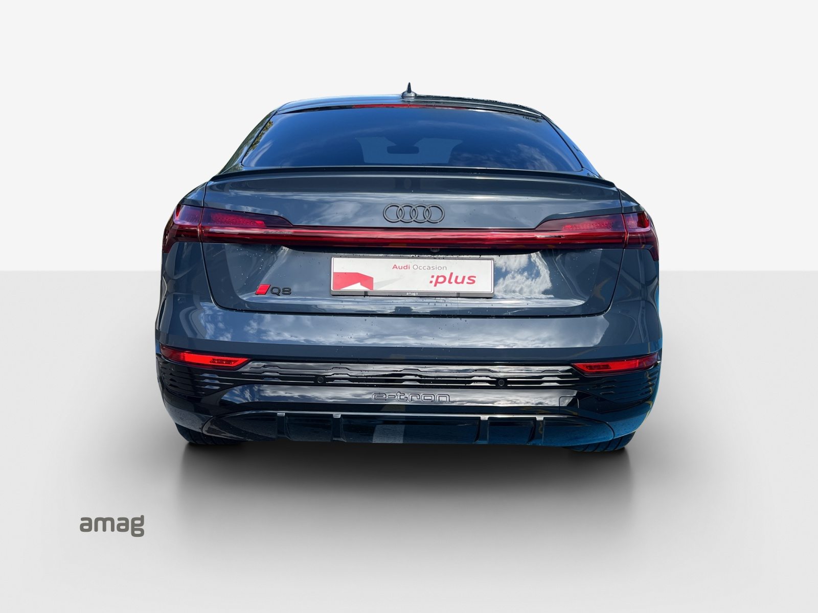 AUDI Q8 Sportback 55 e-tron S line, Electric, Second hand / Used, Automatic - 4