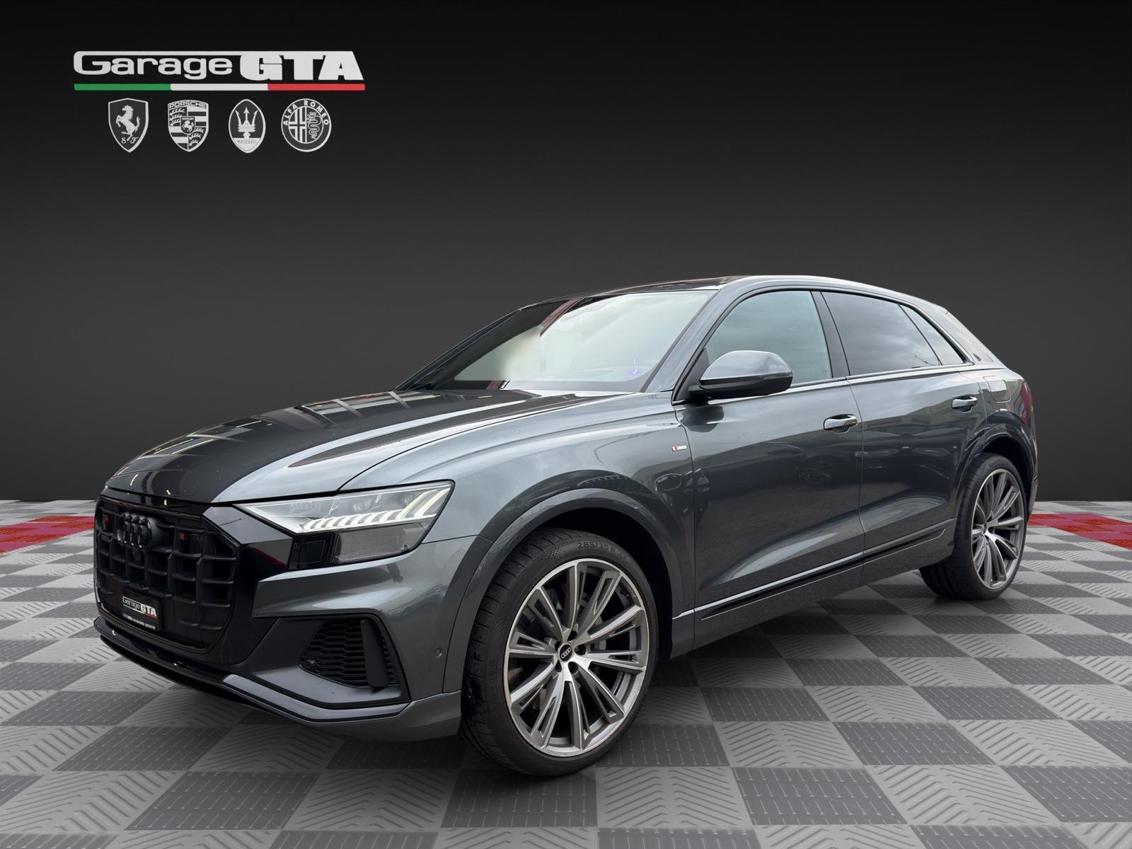 AUDI Q8 55 TFSI e quattro PHEV tiptronic