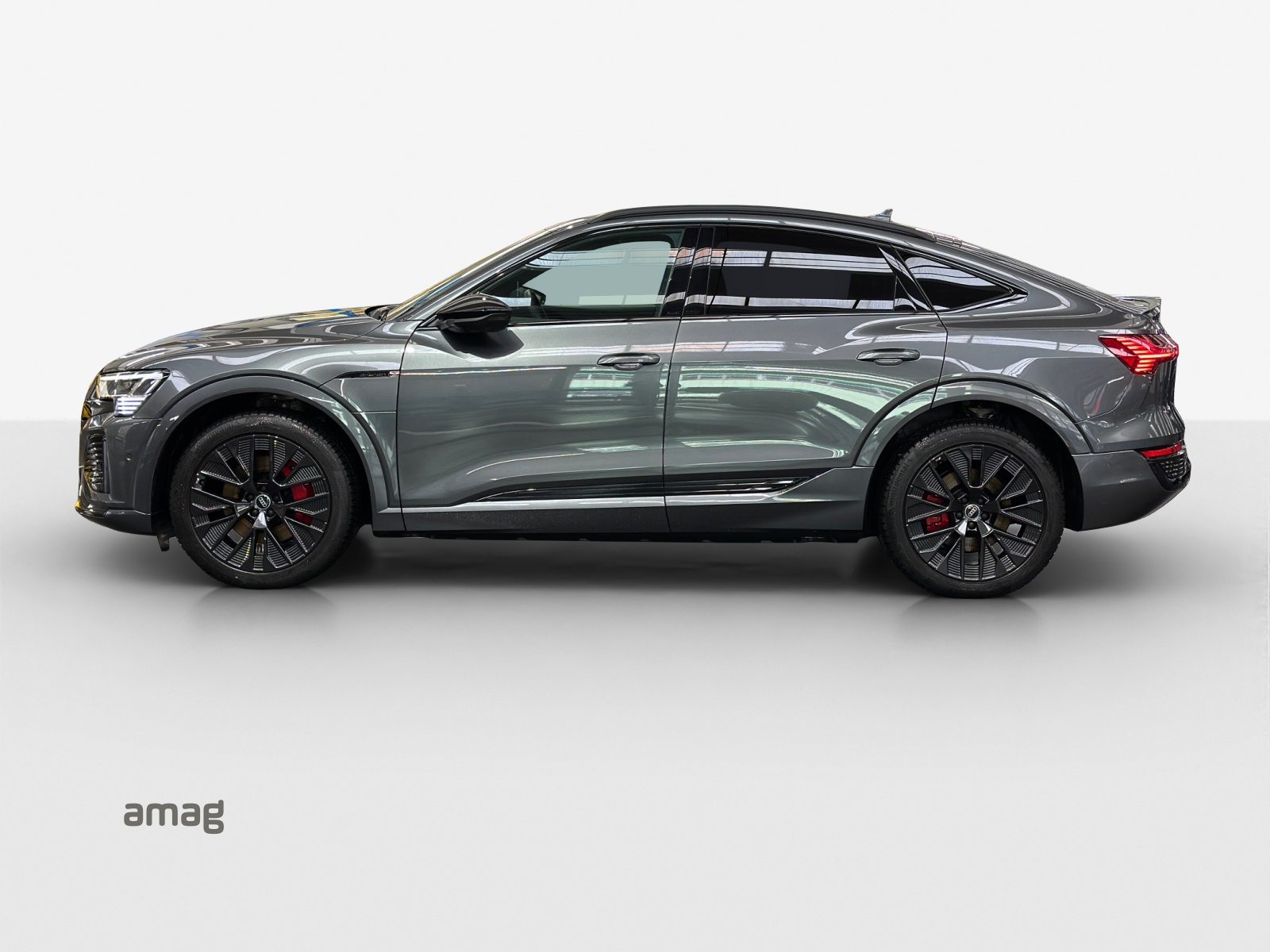 AUDI Q8 Sportback 55 e-tron Black Edition, Electric, Second hand / Used, Automatic - 2