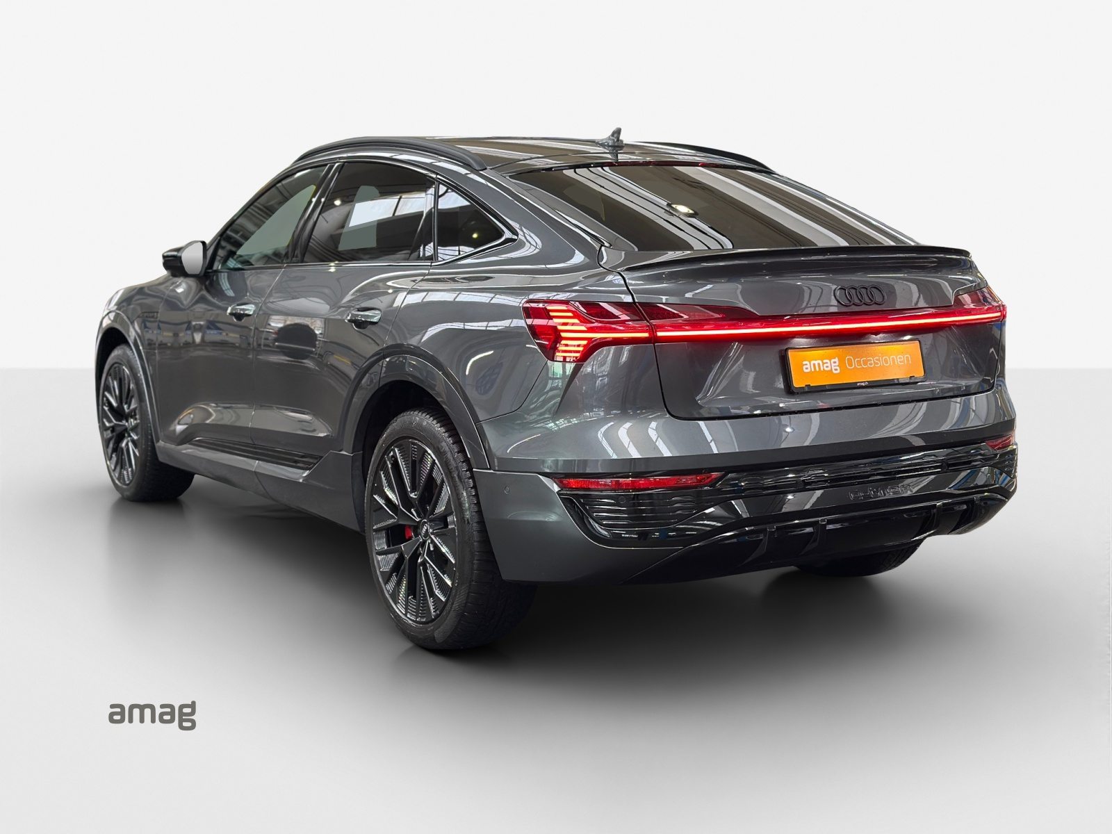AUDI Q8 Sportback 55 e-tron Black Edition, Electric, Second hand / Used, Automatic - 3