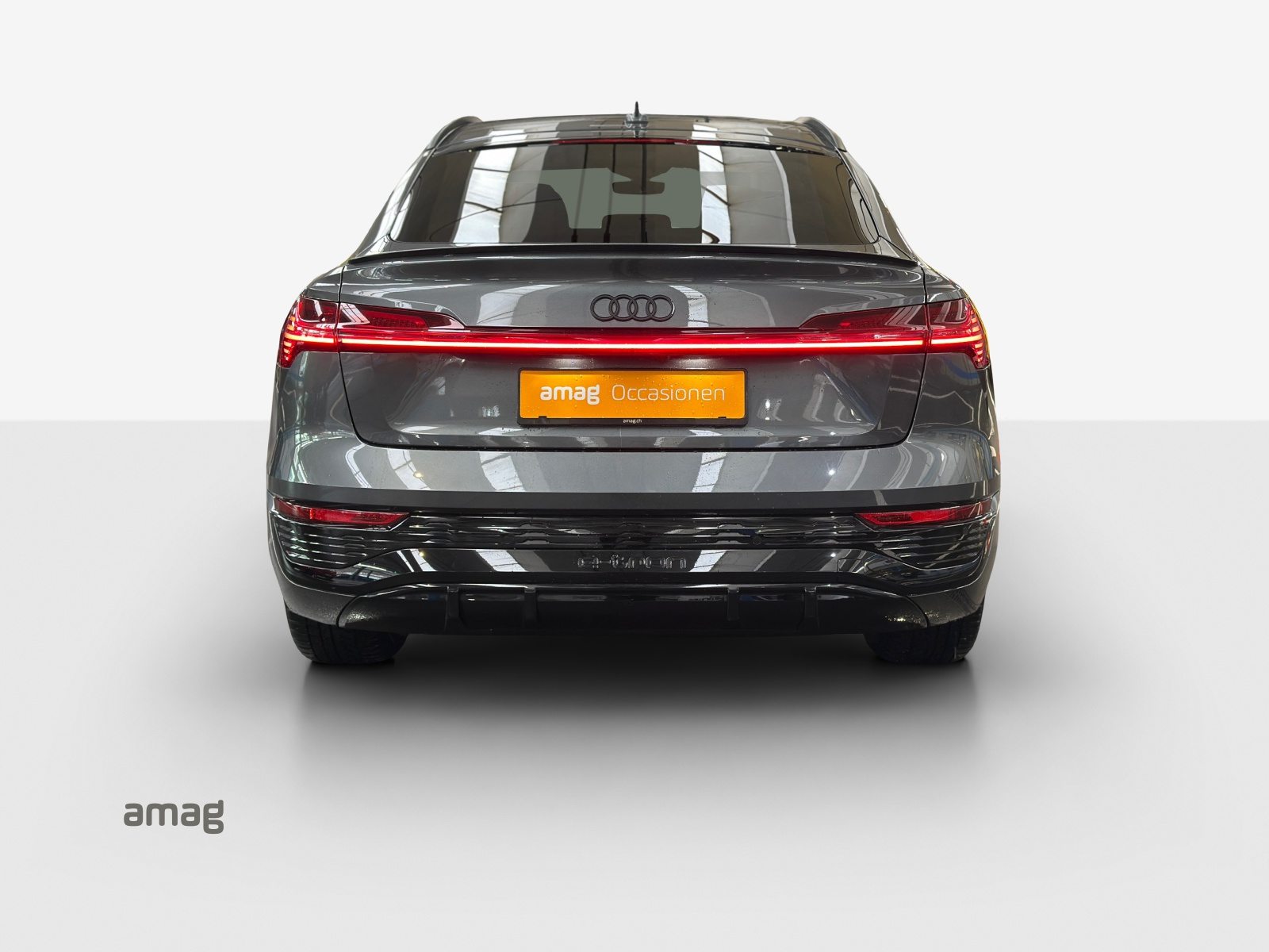 AUDI Q8 Sportback 55 e-tron Black Edition, Electric, Second hand / Used, Automatic - 4