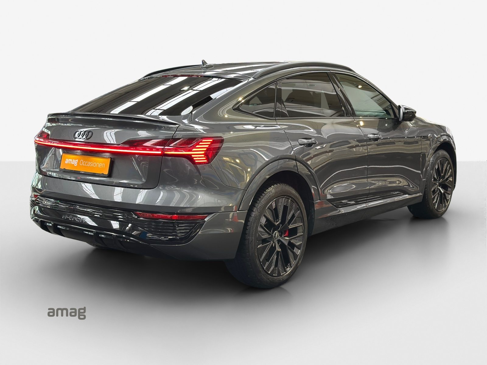 AUDI Q8 Sportback 55 e-tron Black Edition, Electric, Second hand / Used, Automatic - 5
