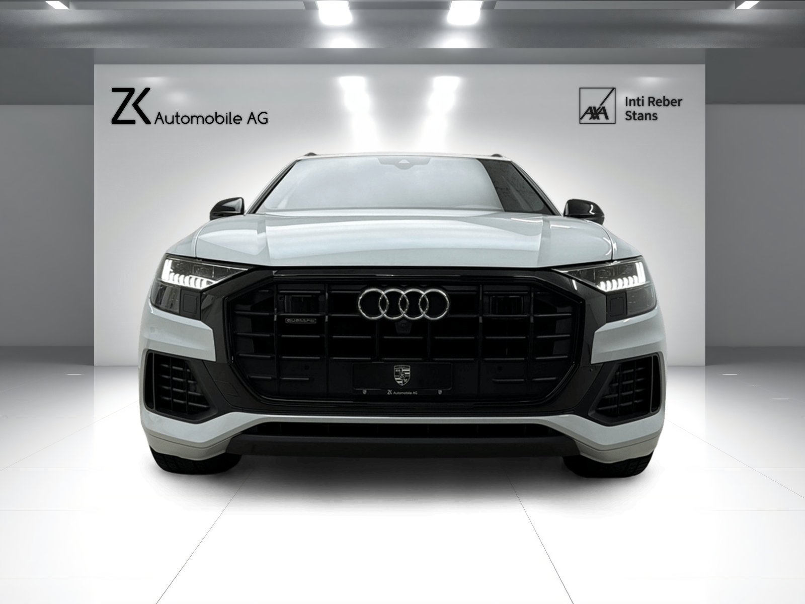 AUDI Q8 55 TFSI S-Line 340PS quattro Pure White tiptronic /, Mild-Hybrid Petrol/Electric, Second hand / Used, Automatic - 4