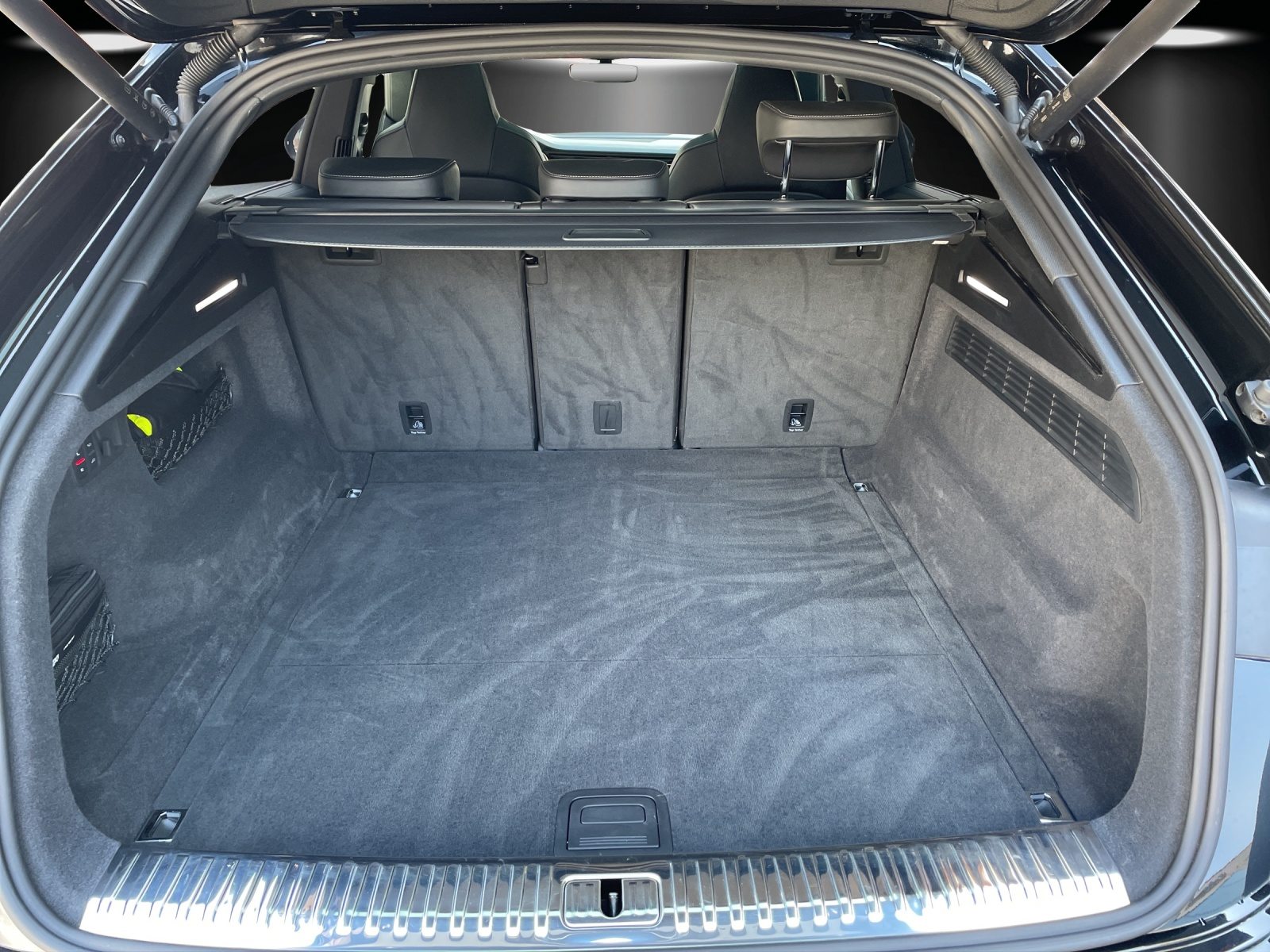 AUDI Q8 50 TDI, Diesel, Second hand / Used, Automatic - 5