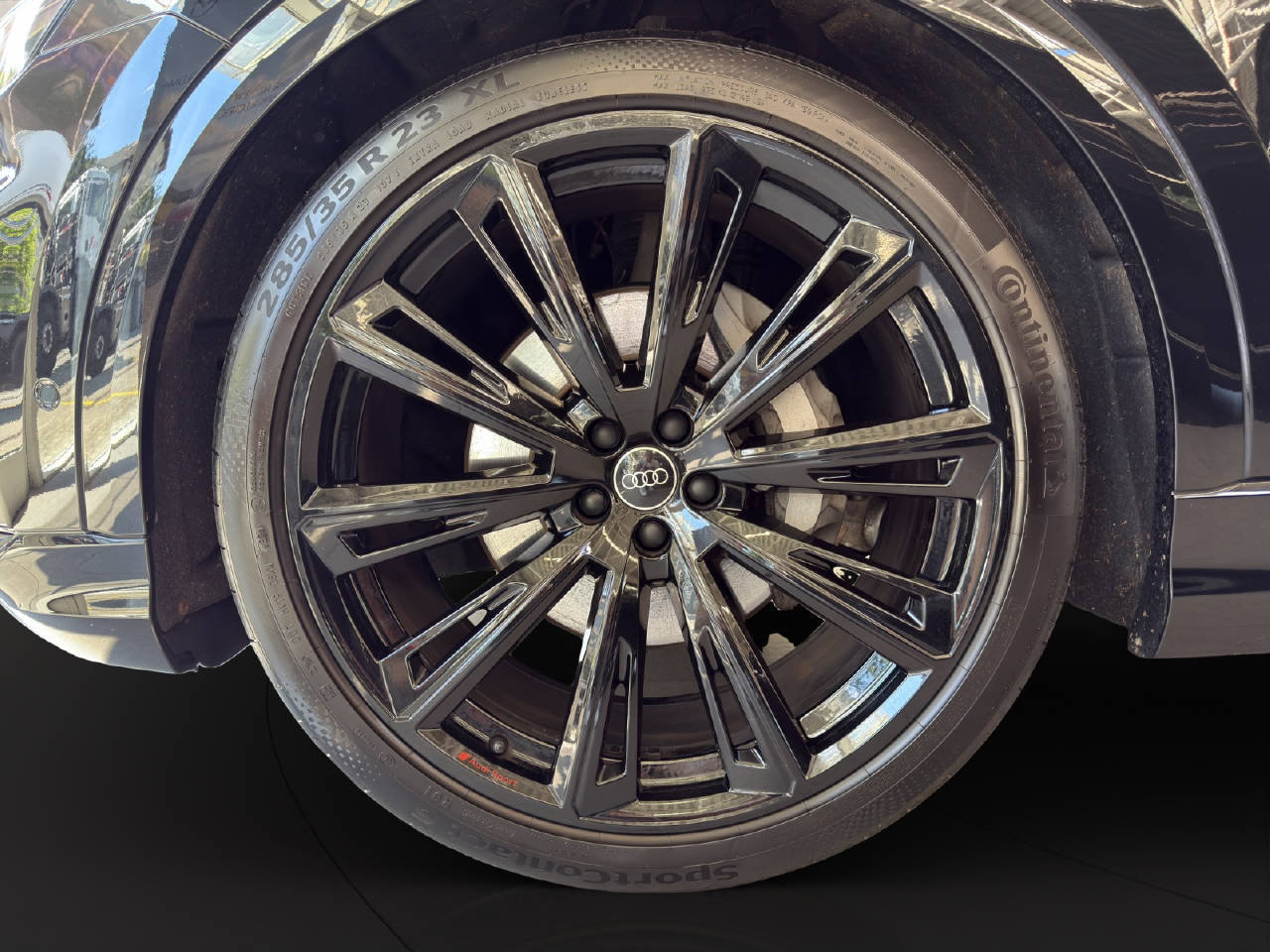 AUDI Q8 3.0 55 TFSI Black Edition quattro AHK, Mild-Hybrid Benzin/Elektro, Occasion / Gebraucht, Automatik - 4