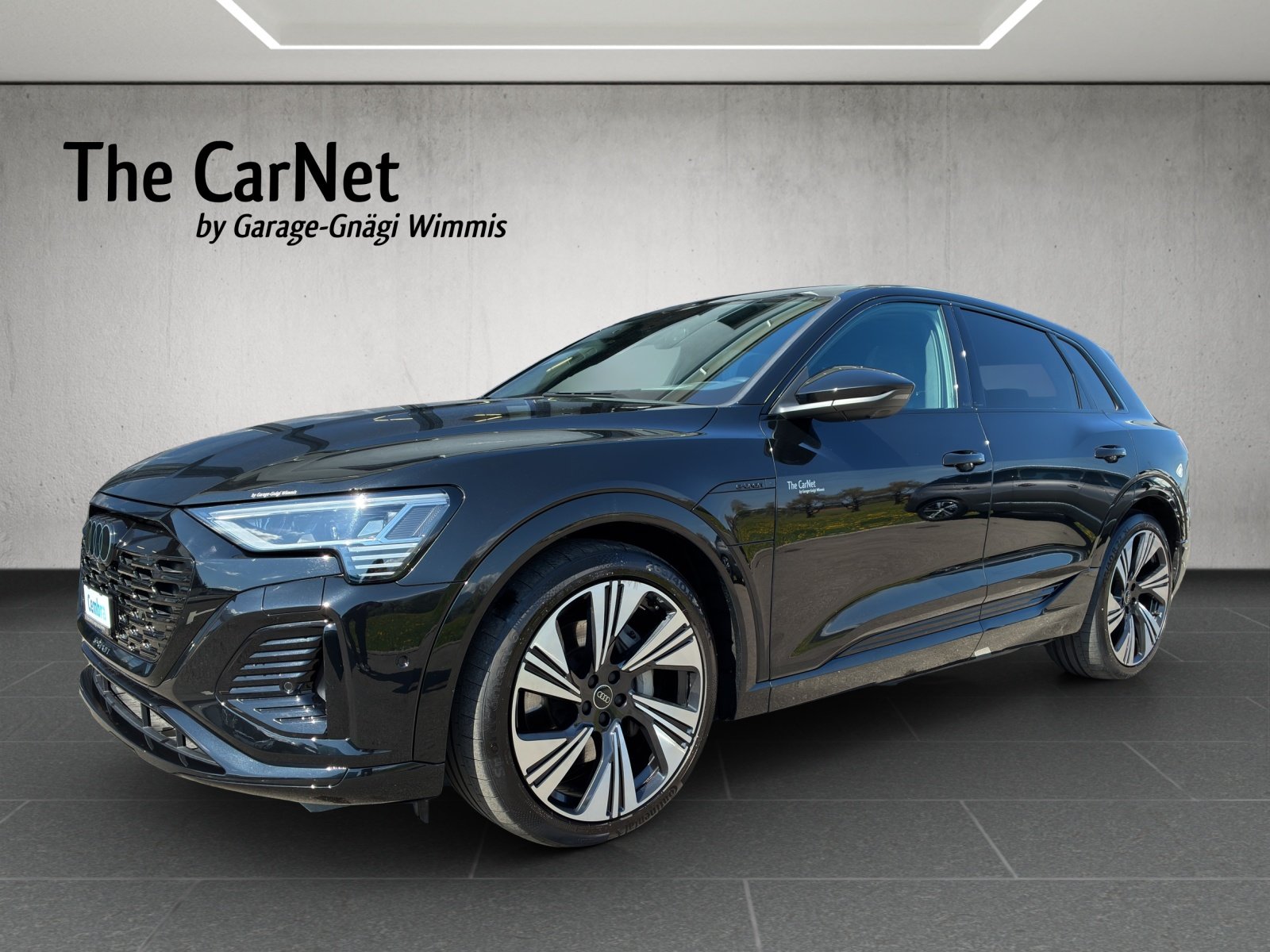 AUDI Q8 55 e-tron Black Edition quattro