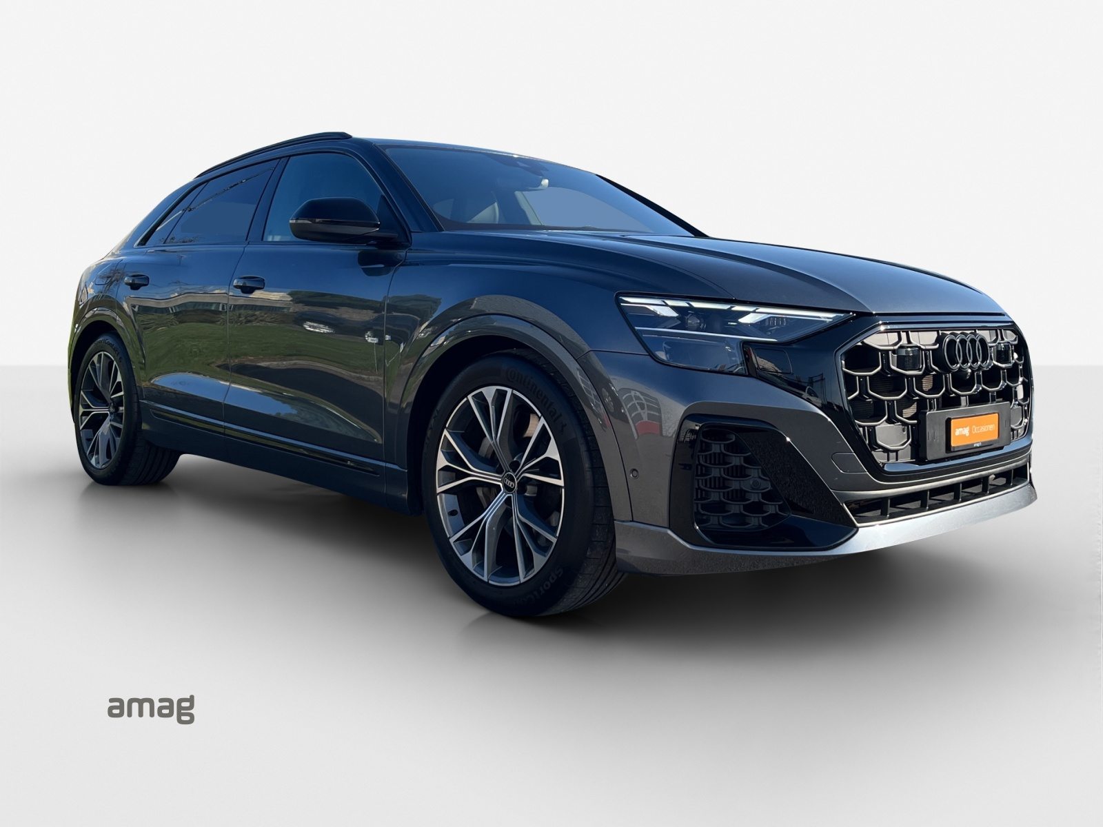 AUDI Q8 SUV 55 TFSI e, Full-Hybrid Petrol/Electric, Second hand / Used, Automatic - 7