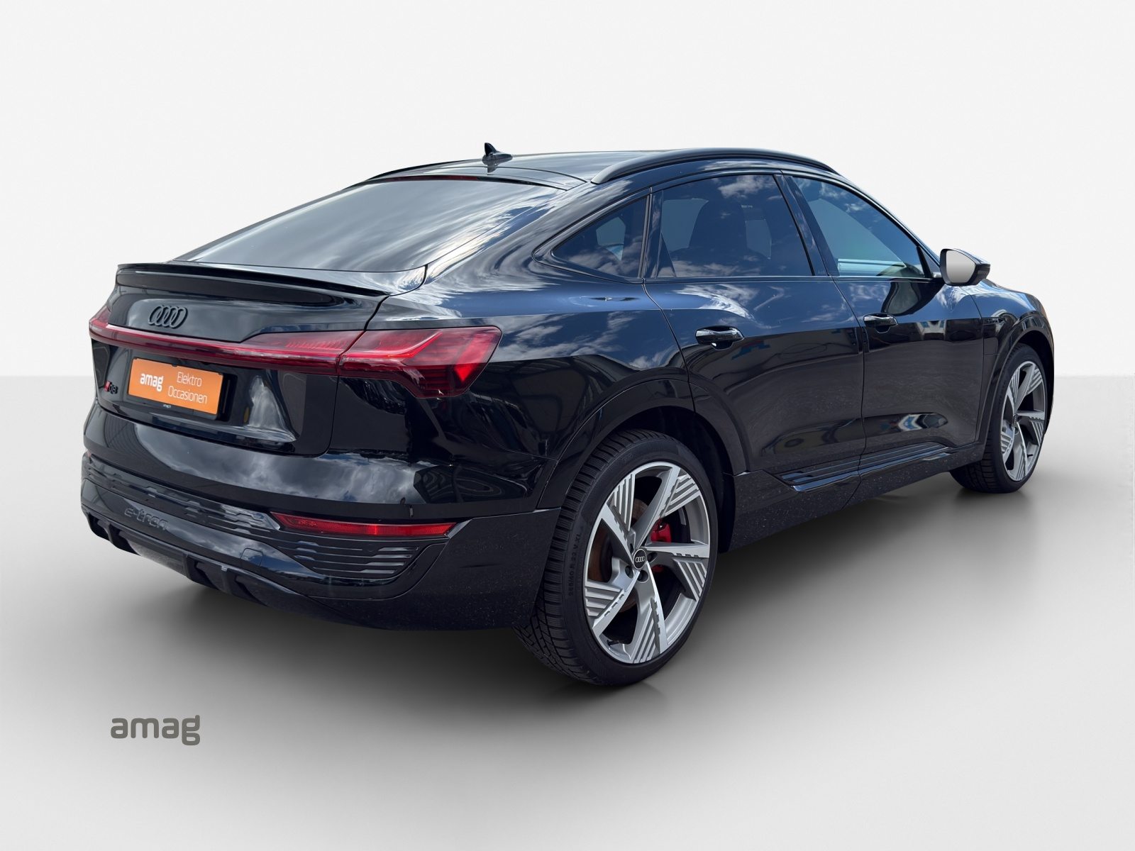 AUDI Q8 Sportback 55 e-tron Black Edition, Électrique, Occasion / Utilisé, Automatique - 5
