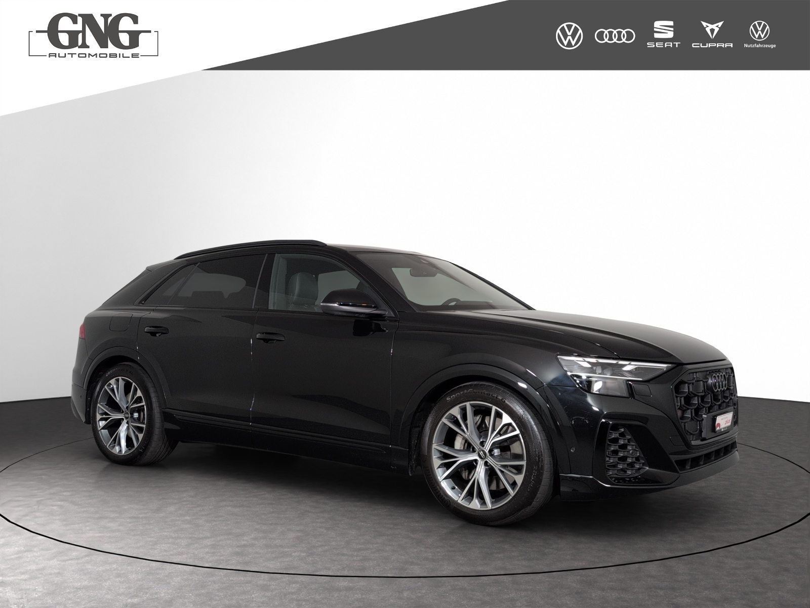 AUDI Q8 SUV 55 TFSI e, Full-Hybrid Petrol/Electric, Second hand / Used, Automatic - 4