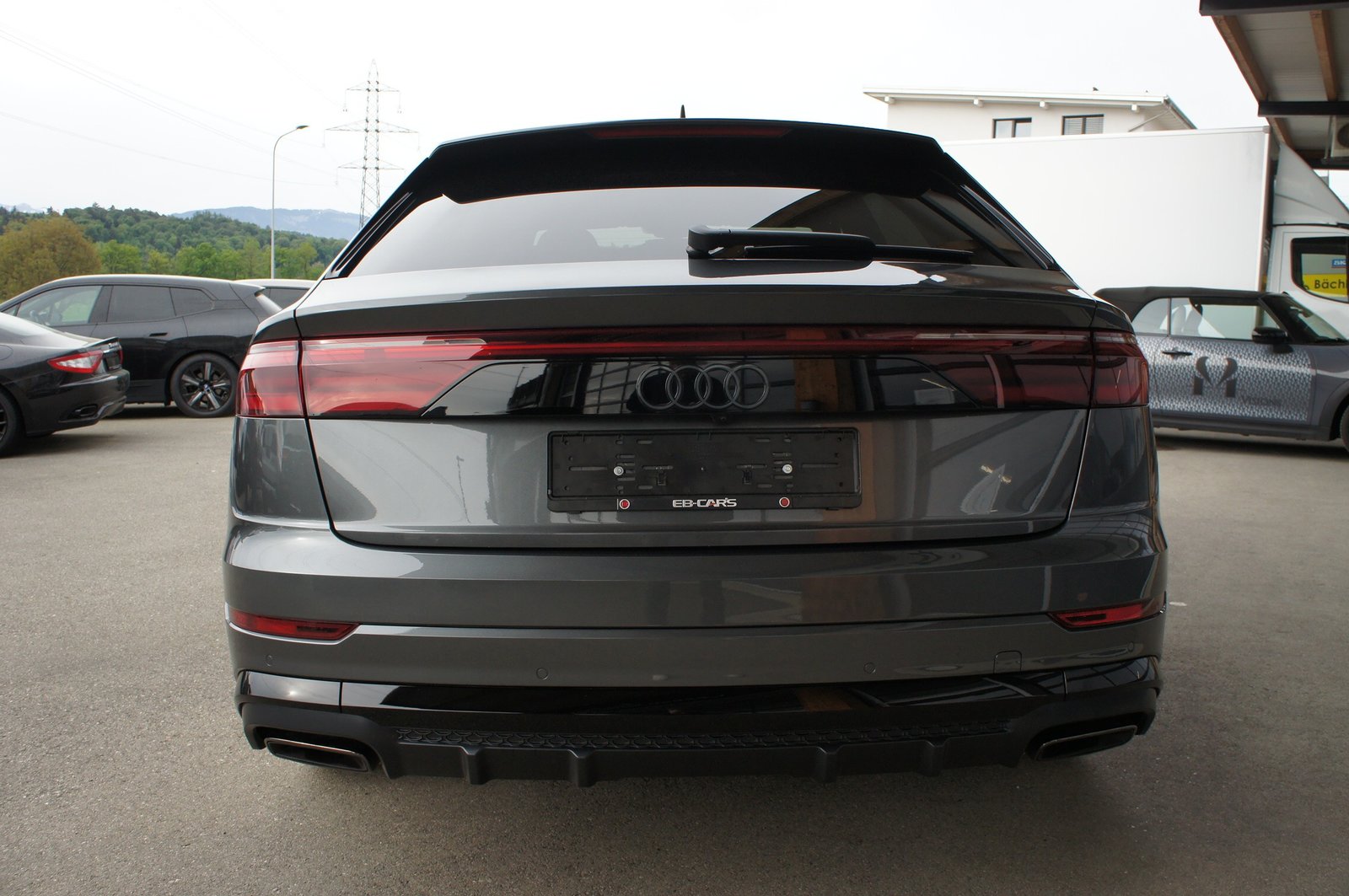 AUDI Q8 55 TFSI e quattro PHEV tiptronic, Plug-in-Hybrid Benzin/Elektro, Occasion / Gebraucht, Automatik - 4