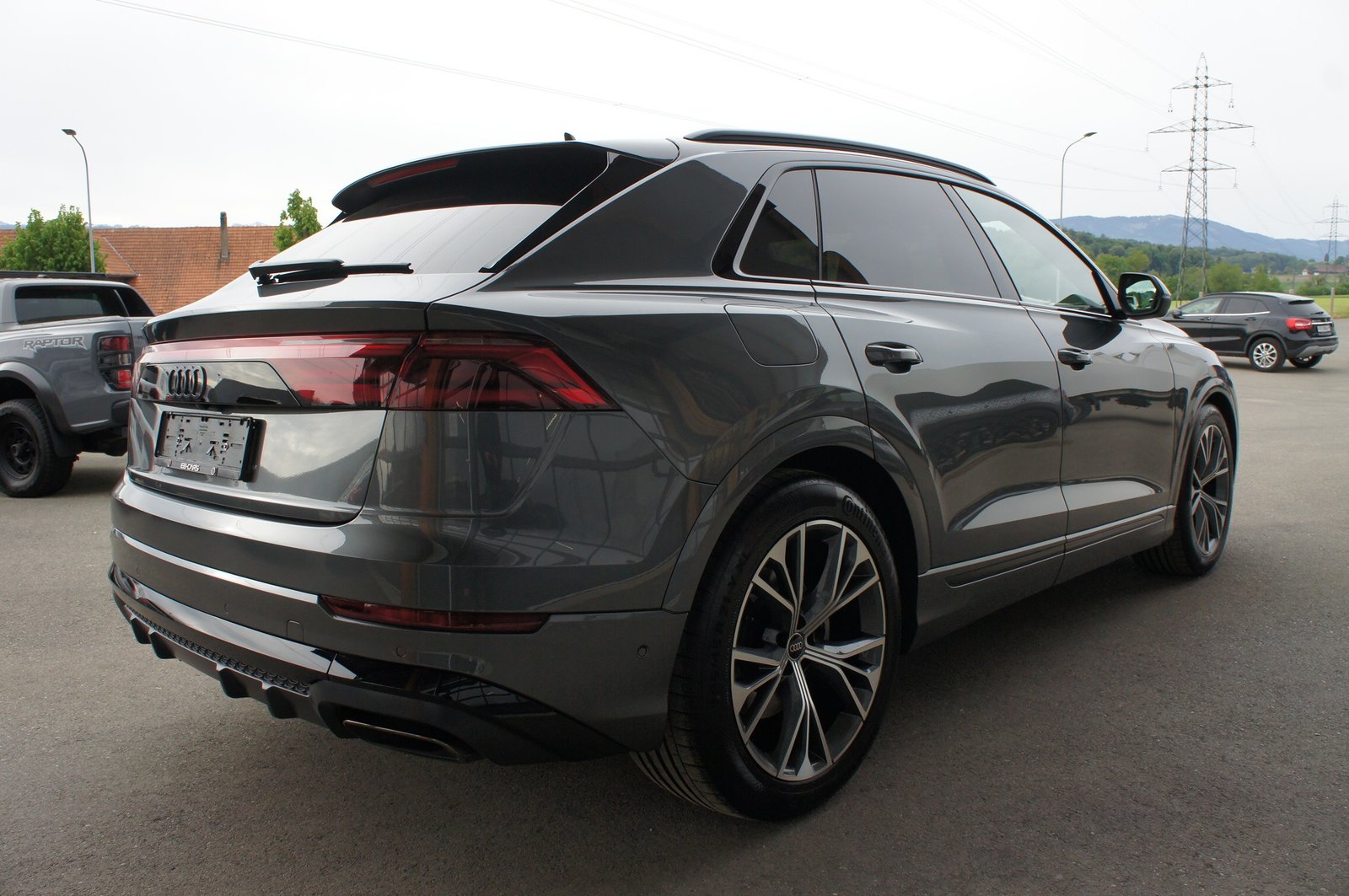 AUDI Q8 55 TFSI e quattro PHEV tiptronic, Plug-in-Hybrid Benzin/Elektro, Occasion / Gebraucht, Automatik - 5