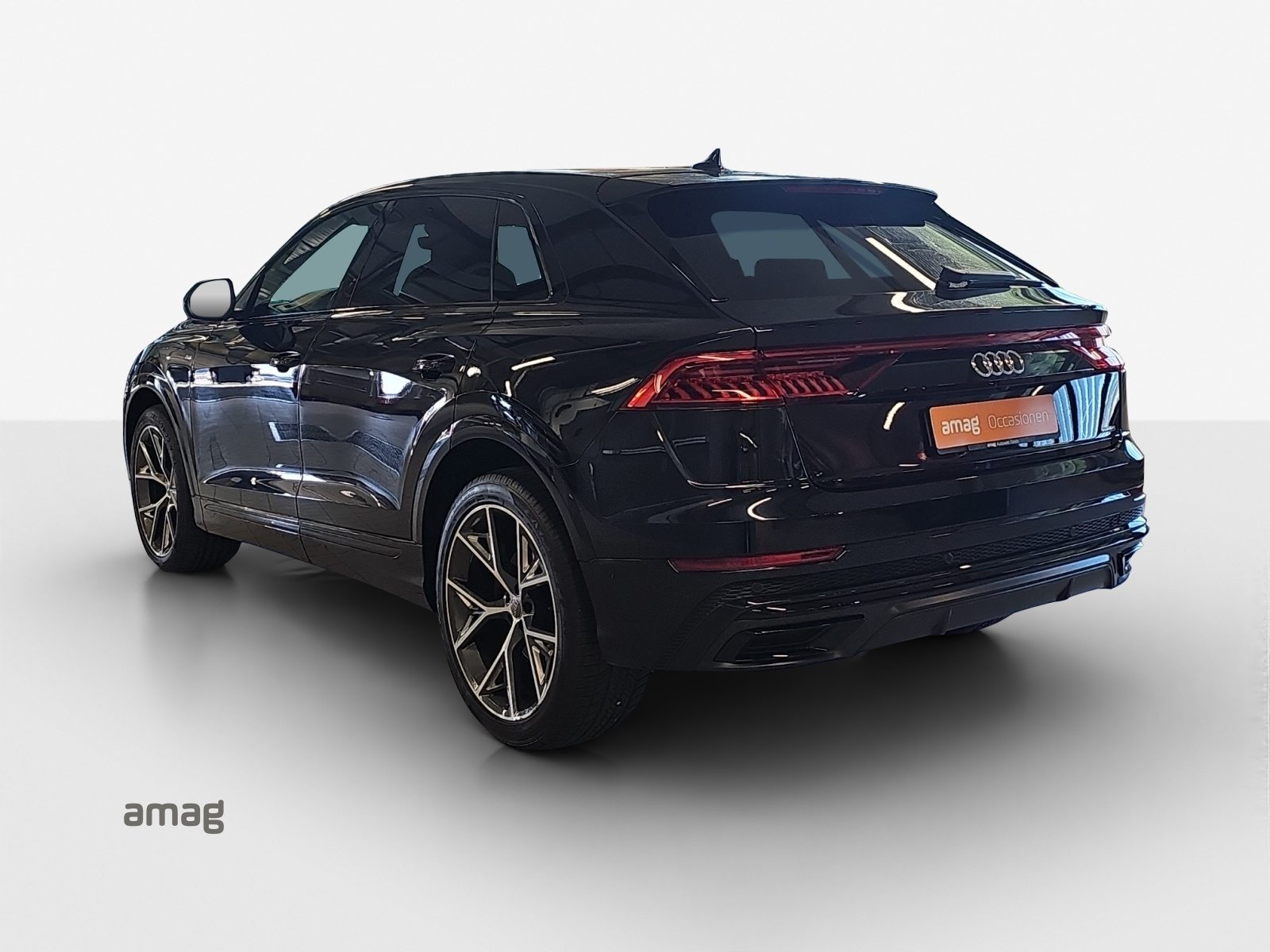 AUDI Q8 55 TFSI, Essence, Occasion / Utilisé, Automatique - 3
