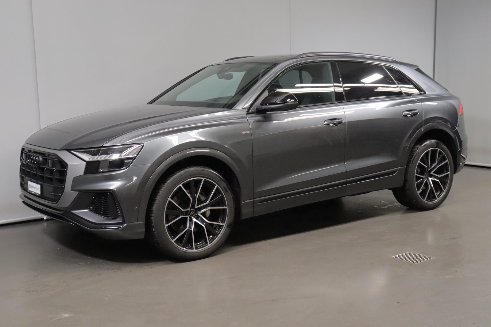 AUDI Q8 3.0 55 TFSI quattro T-Tronic, Hybride Léger Essence/Électricité, Occasion / Utilisé, Automatique - 2