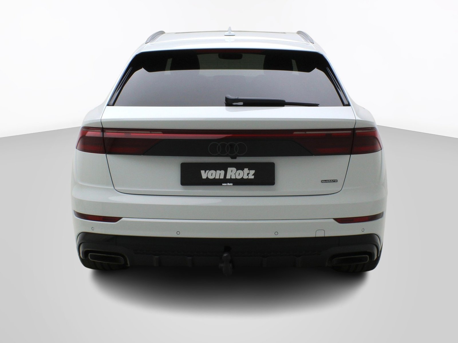 AUDI Q8 SUV 55 TFSI e S line quattro T-Tronic **Audi Werksga, Plug-in-Hybrid Benzin/Elektro, Occasion / Gebraucht, Automatik - 4