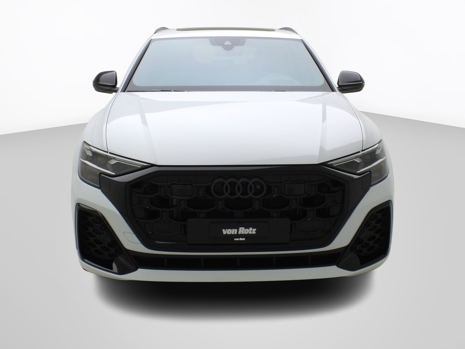 AUDI Q8 SUV 55 TFSI e S line quattro T-Tronic **Audi Werksga, Plug-in-Hybrid Benzin/Elektro, Occasion / Gebraucht, Automatik - 6