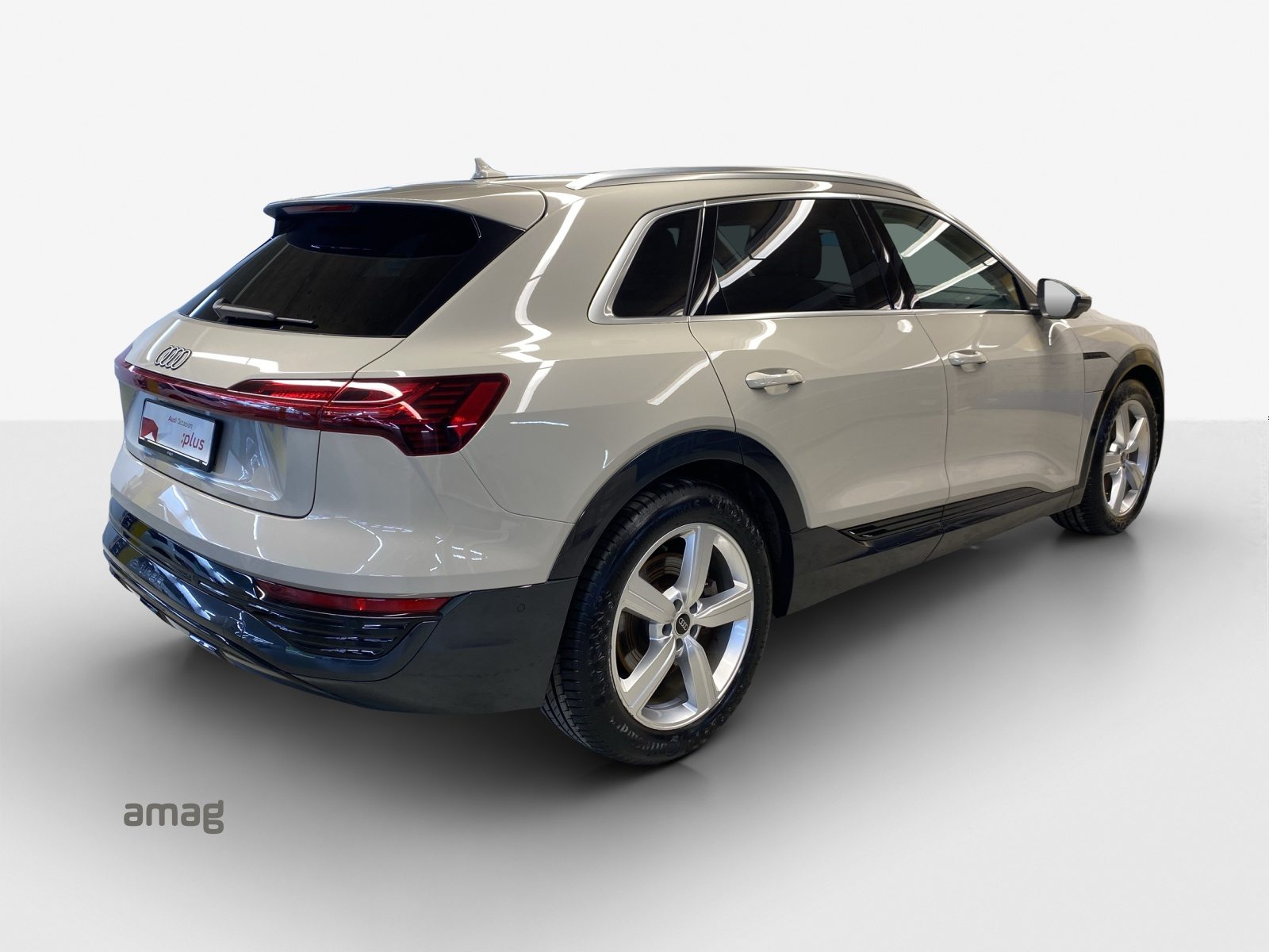 AUDI Q8 55 e-tron advanced, Electric, Second hand / Used, Automatic - 5