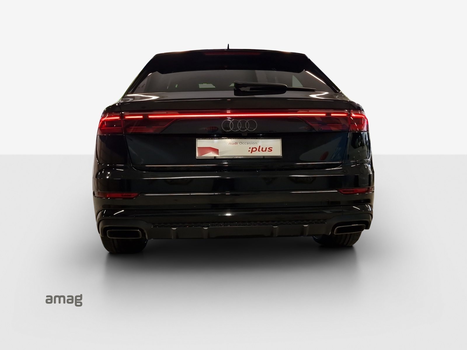 AUDI Q8 SUV 55 TFSI e, Full-Hybrid Petrol/Electric, Second hand / Used, Automatic - 5