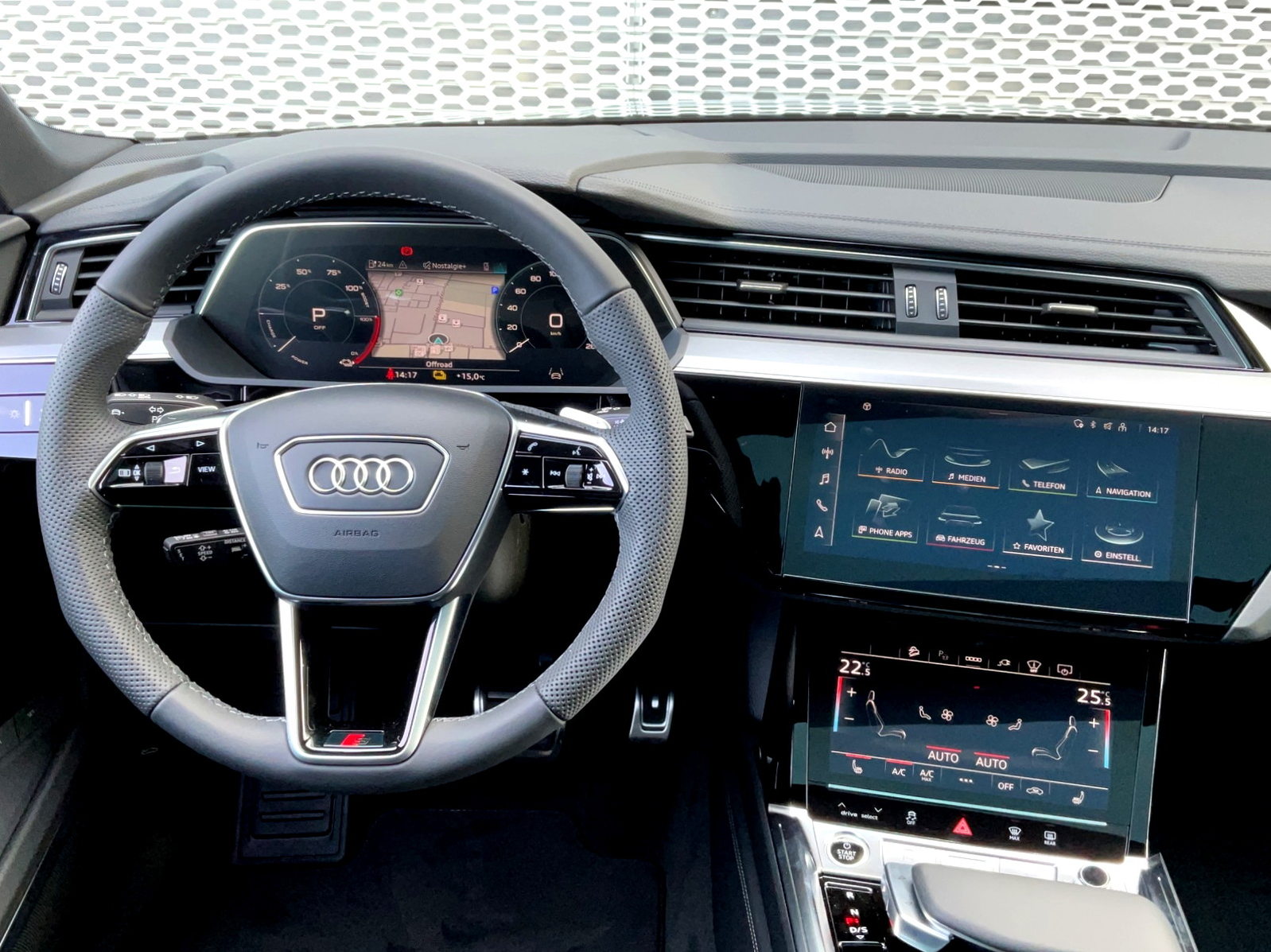 AUDI Q8 50 e-tron S line, Electric, Second hand / Used, Automatic - 7