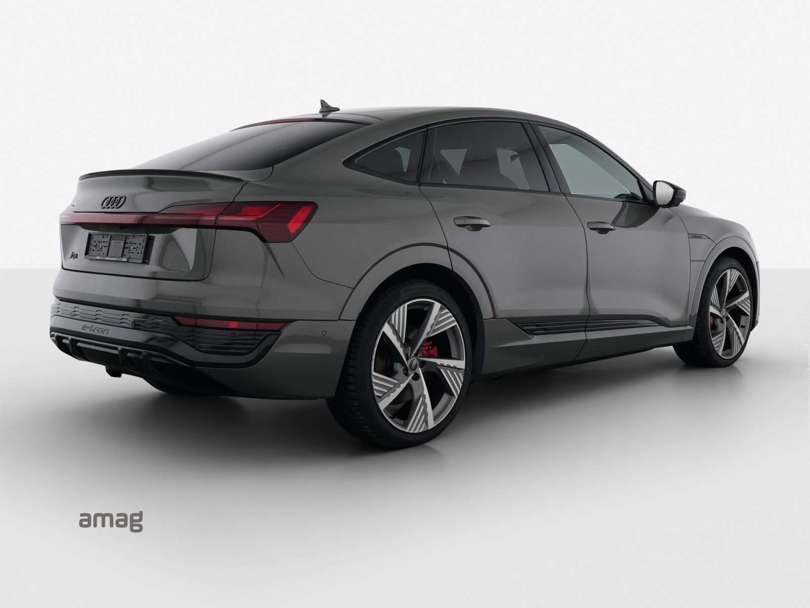 AUDI Q8 Sportback 55 e-tron Black Edition, Electric, Second hand / Used, Automatic - 4