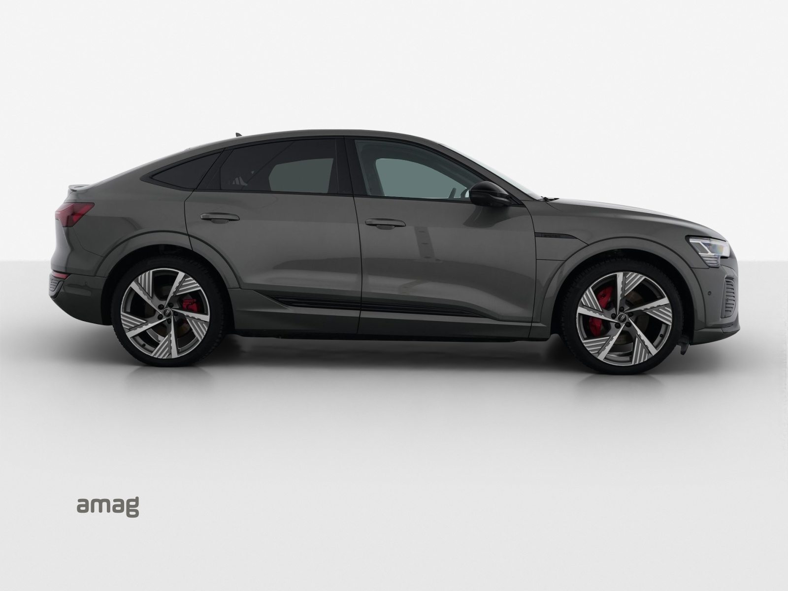 AUDI Q8 Sportback 55 e-tron Black Edition, Electric, Second hand / Used, Automatic - 5
