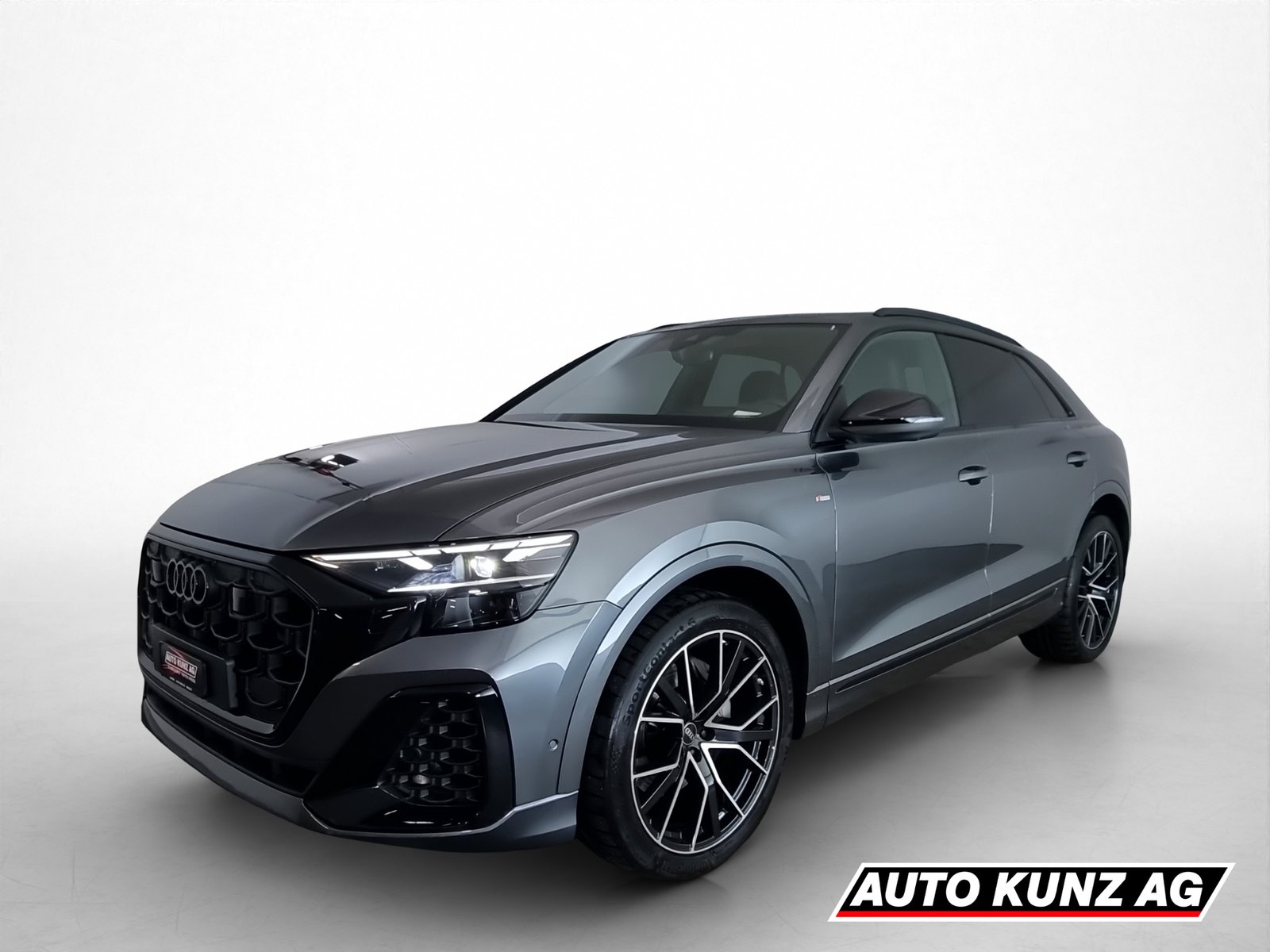 AUDI Q8 3.0 50 TDI quattro S-Tronic Black Line, Mild-Hybrid Petrol/Electric, Second hand / Used, Automatic