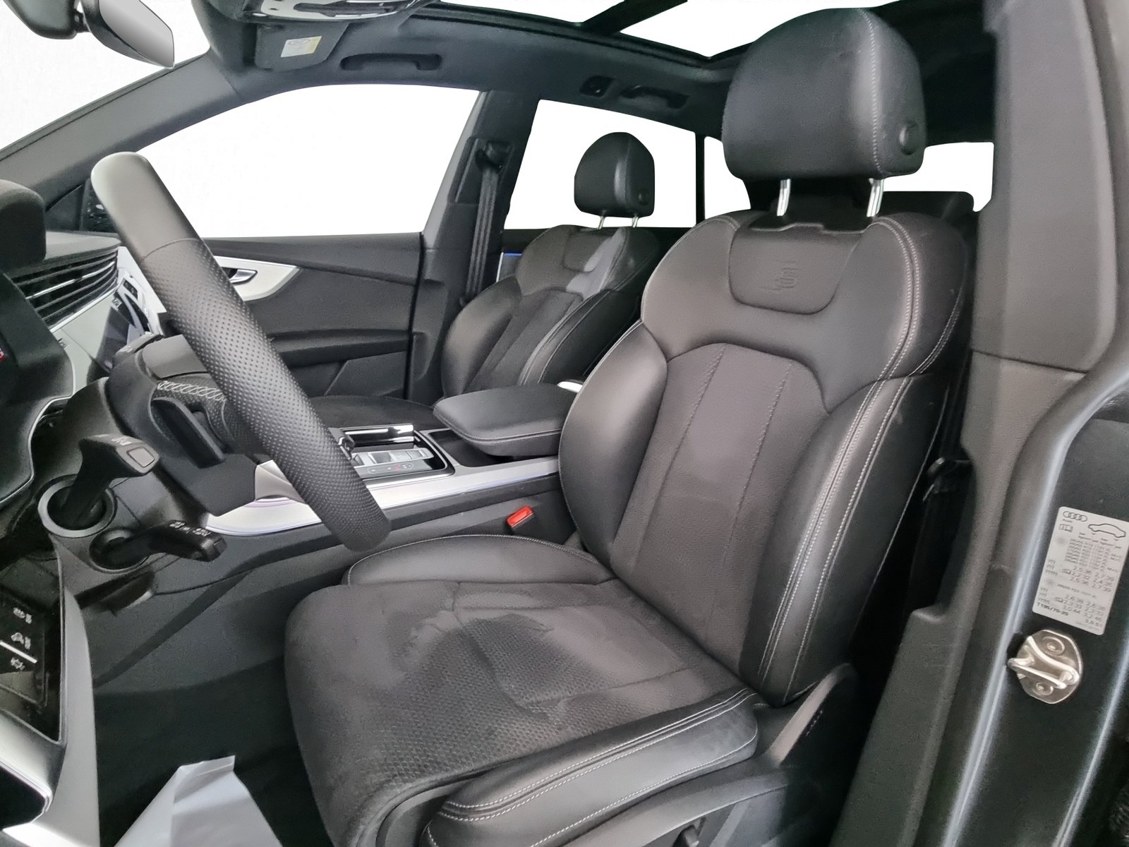 AUDI Q8 3.0 50 TDI quattro S-Tronic Black Line, Mild-Hybrid Petrol/Electric, Second hand / Used, Automatic - 6