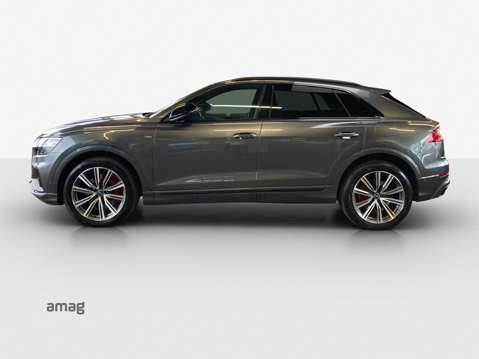 AUDI Q8 60 TFSI e, Voll-Hybrid Benzin/Elektro, Occasion / Gebraucht, Automatik - 2