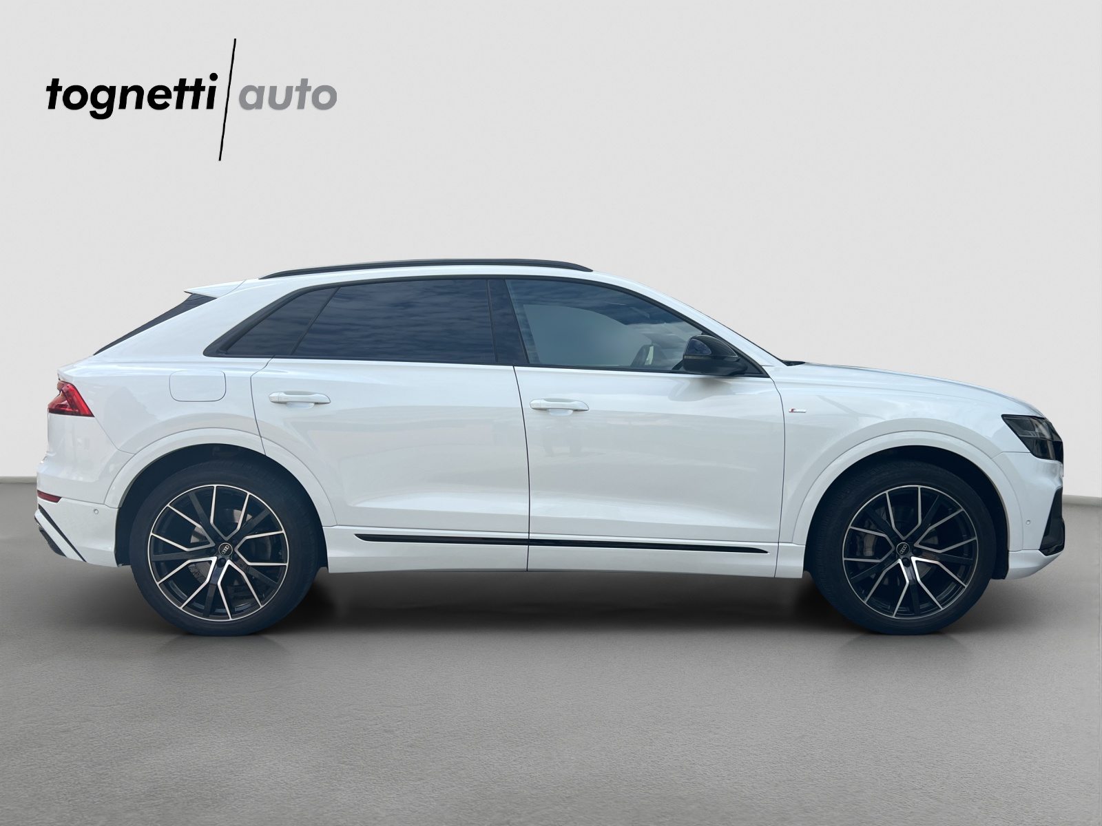 AUDI Q8 50 TDI Black Edition, Diesel, Second hand / Used, Automatic - 3
