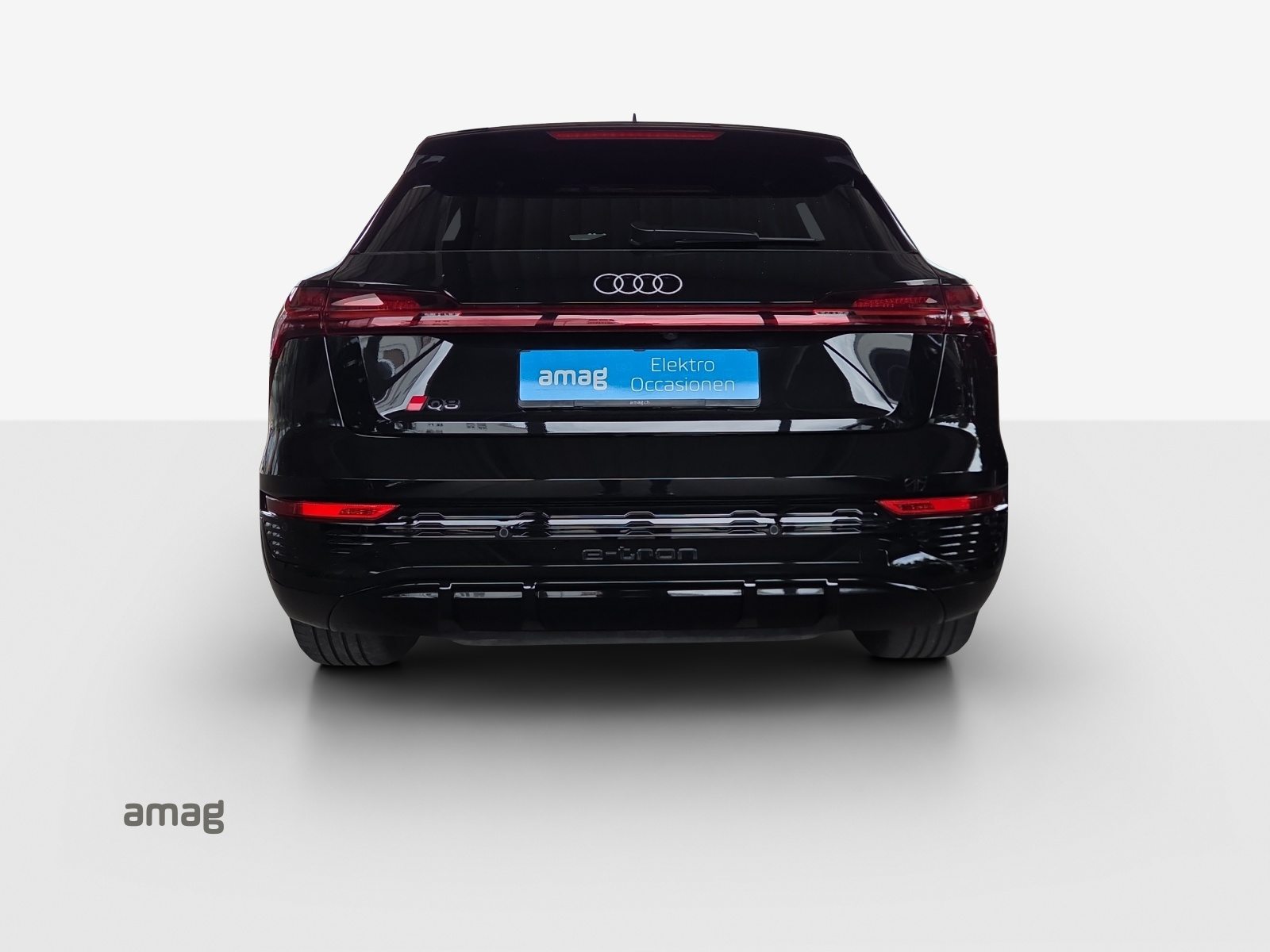 AUDI Q8 50 e-tron S line, Elektro, Occasion / Gebraucht, Automatik - 5