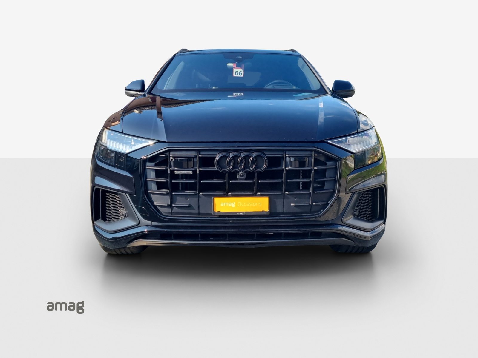 AUDI Q8 55 TFSI e, Full-Hybrid Petrol/Electric, Second hand / Used, Automatic - 7