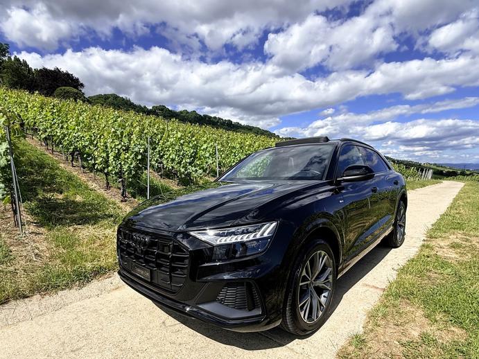 AUDI Q8 45 TDI Black Edition quattro tiptronic, Mild-Hybrid Diesel/Elektro, Occasion / Gebraucht, Automatik