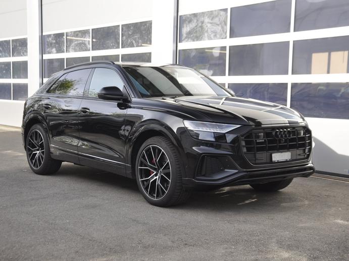 AUDI Q8 50 TDI quattro tiptronic I Anhängerkupplung, Mild-Hybrid Diesel/Elektro, Occasion / Gebraucht, Automatik