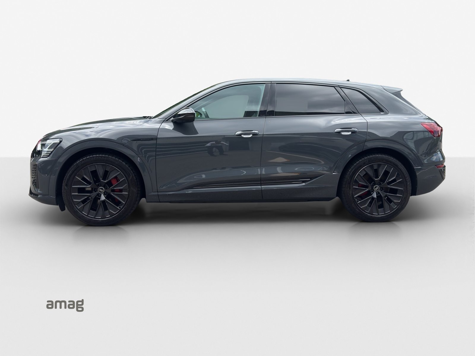 AUDI Q8 50 e-tron Black Edition, Electric, Second hand / Used, Automatic - 2