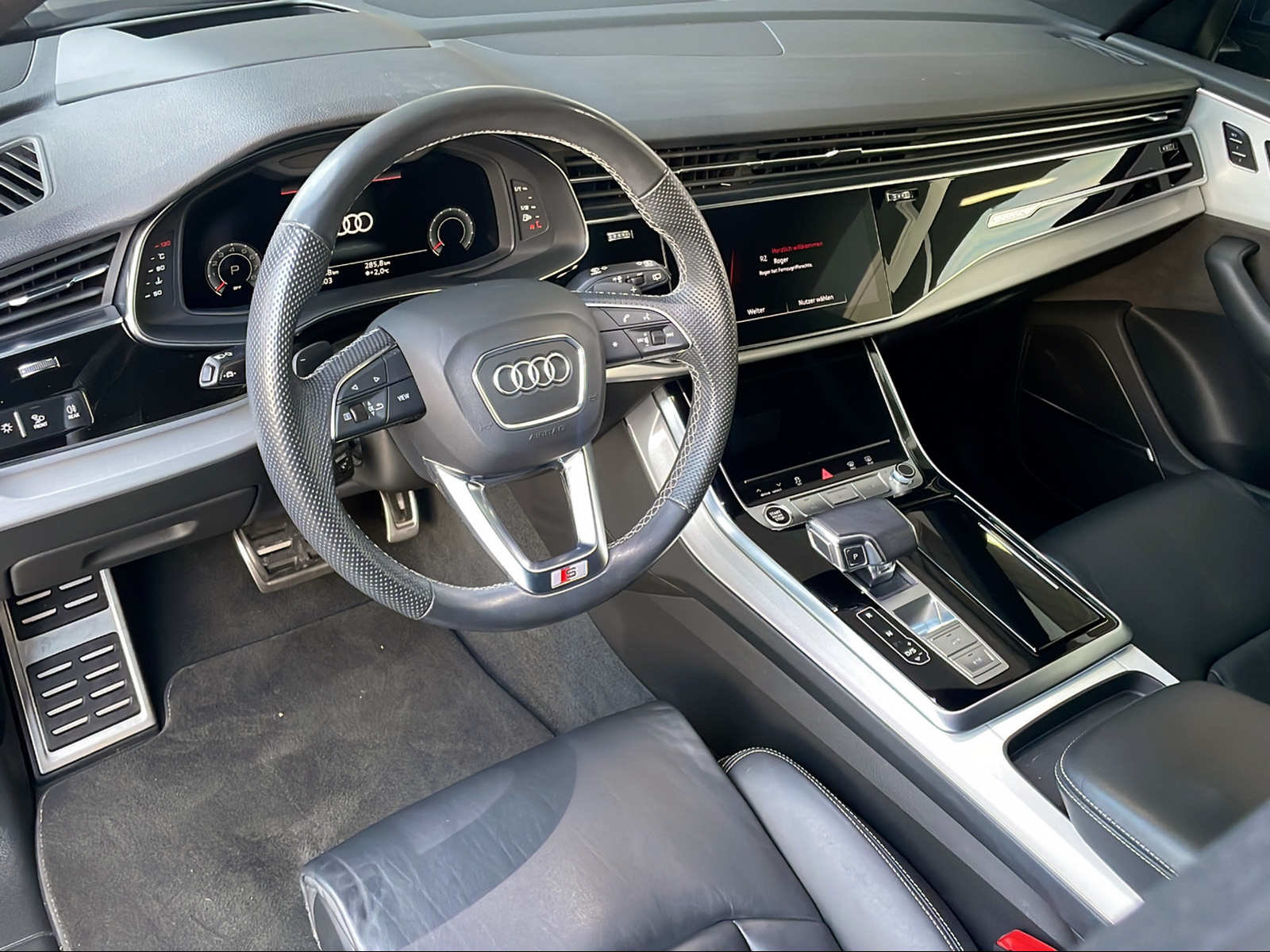 AUDI Q8 3.0 55 TFSI quattro T-Tronic, Mild-Hybrid Petrol/Electric, Second hand / Used, Automatic - 5