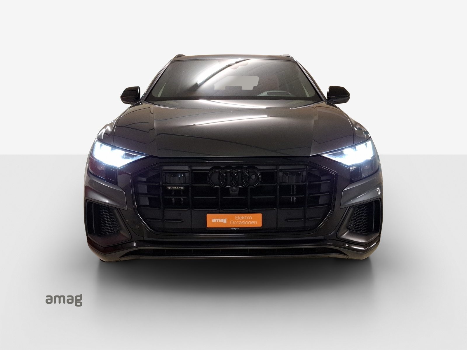 AUDI Q8 55 TFSI e Black Edition, Full-Hybrid Petrol/Electric, Second hand / Used, Automatic - 7