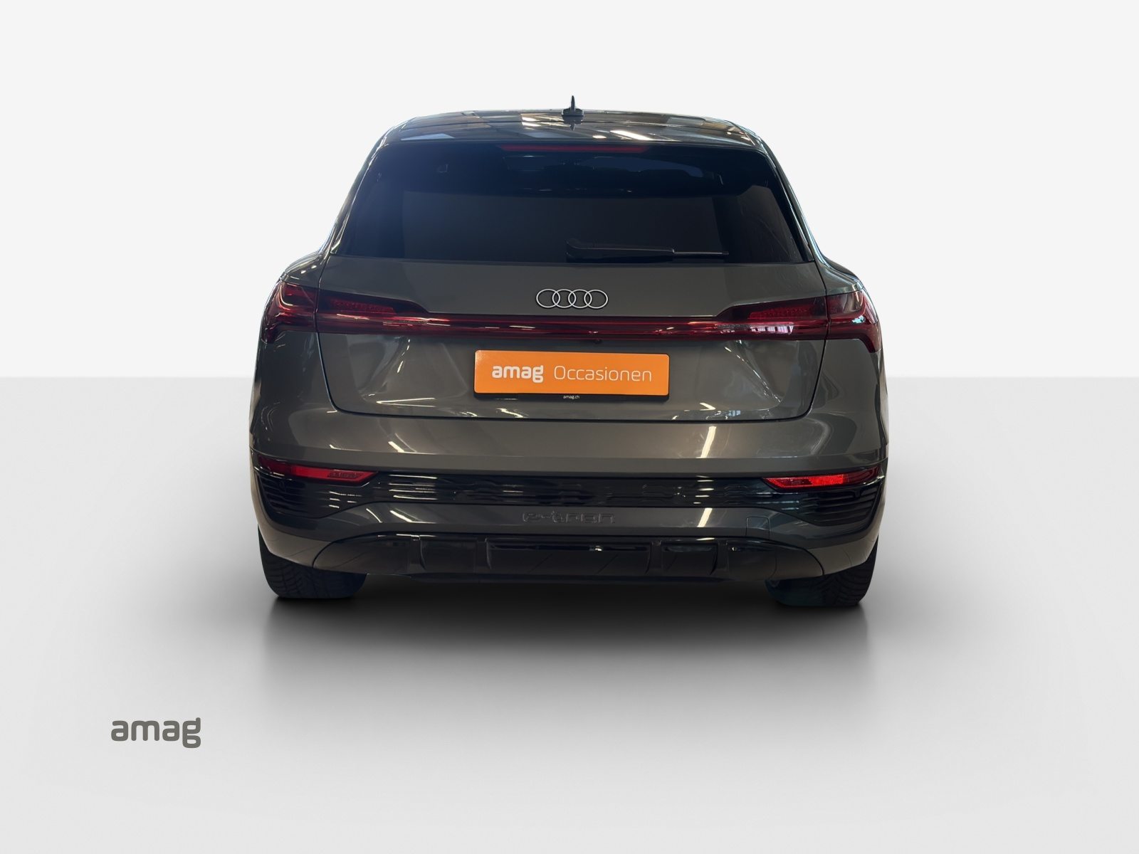 AUDI Q8 55 e-tron S line, Electric, Second hand / Used, Automatic - 5