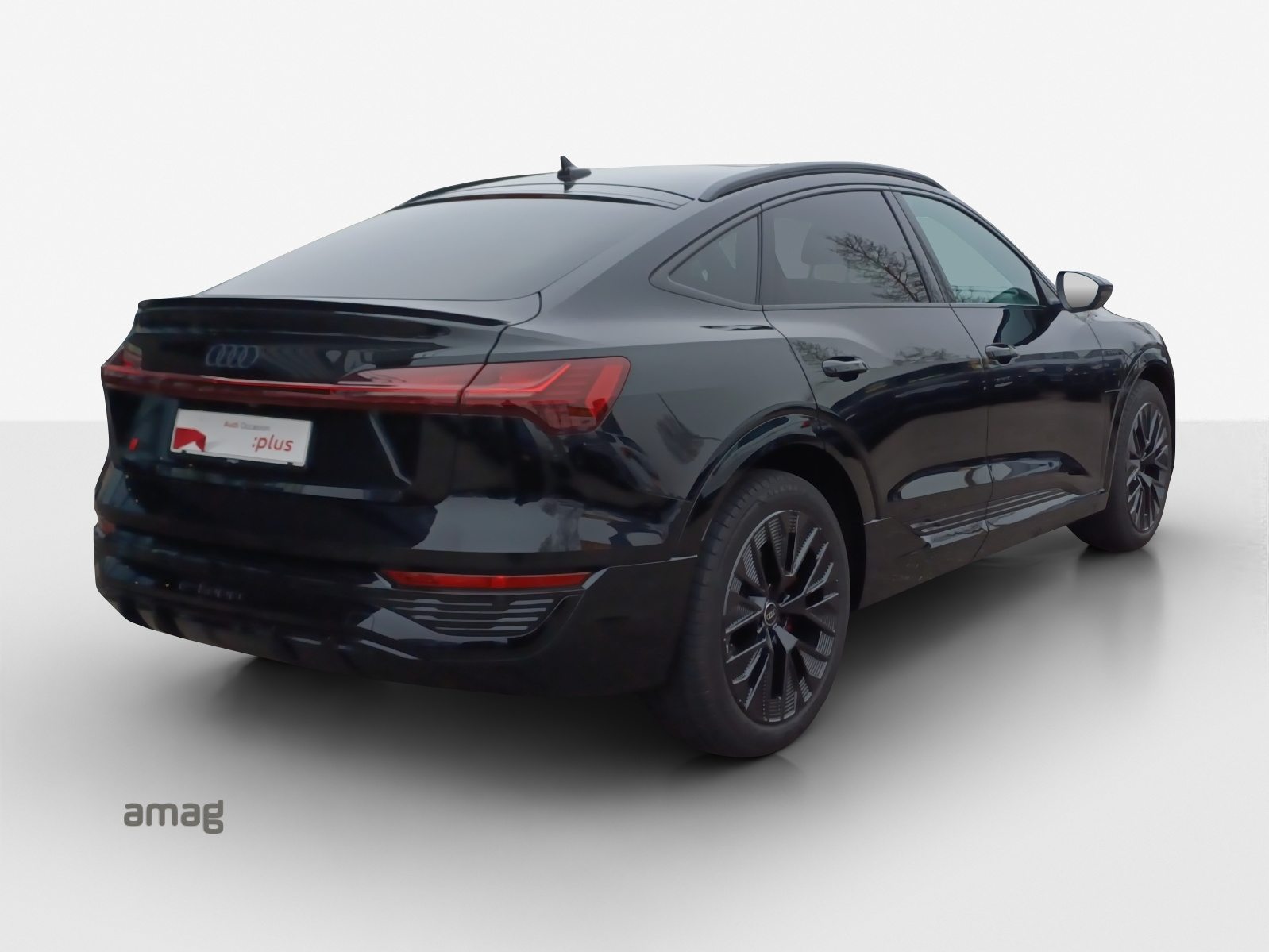 AUDI Q8 Sportback 55 e-tron Black Edition, Elektro, Occasion / Gebraucht, Automatik - 6