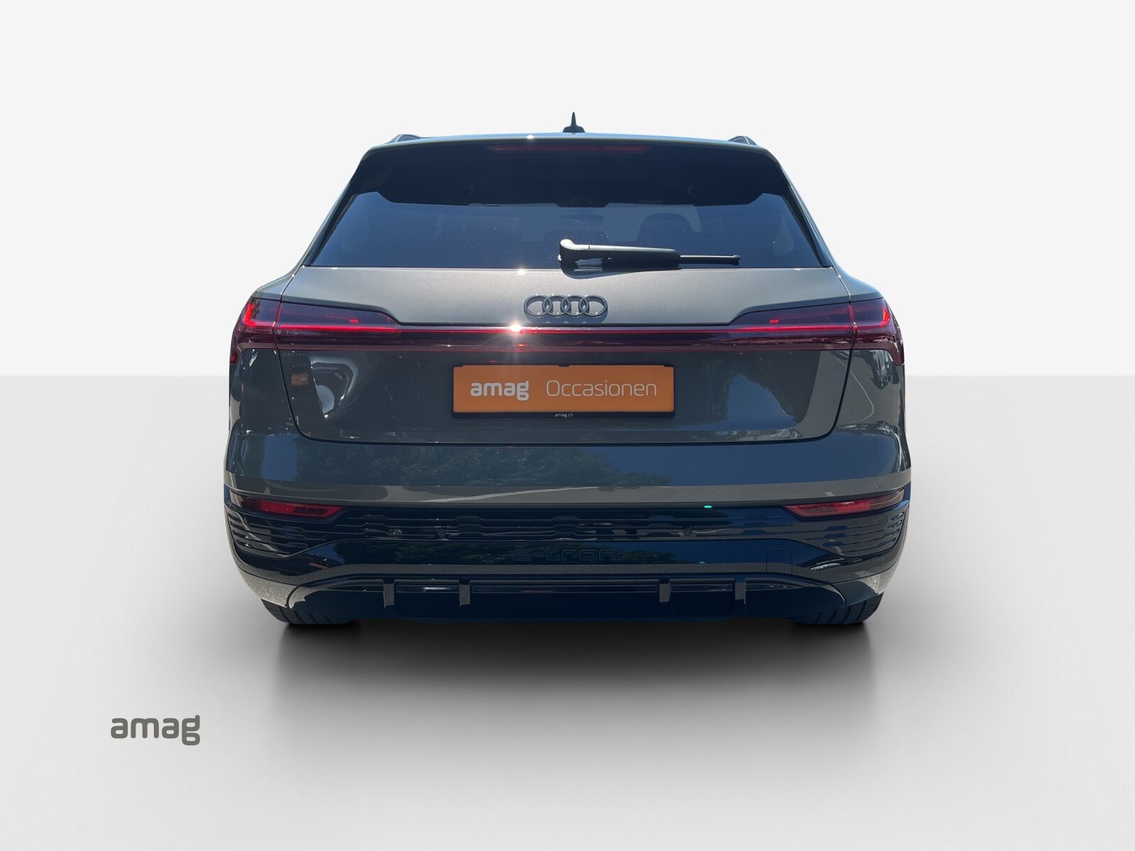AUDI Q8 55 e-tron Black Edition, Elektro, Occasion / Gebraucht, Automatik - 5