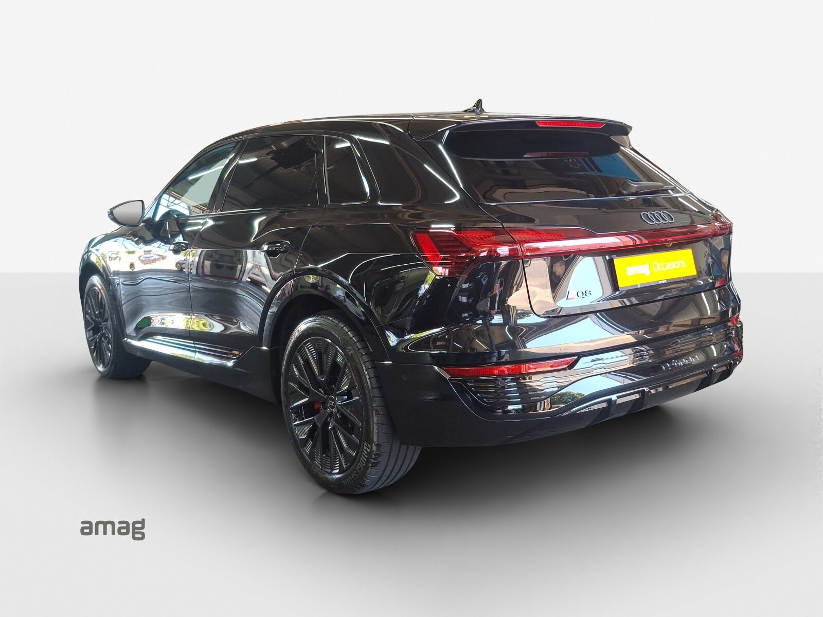 AUDI Q8 55 e-tron Black Edition, Électrique, Occasion / Utilisé, Automatique - 4
