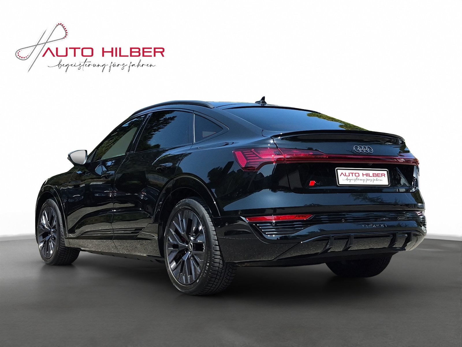 AUDI Q8 Sportback 50 e-tron S line quattro *Mega Ausstattung, Electric, Second hand / Used, Automatic - 6