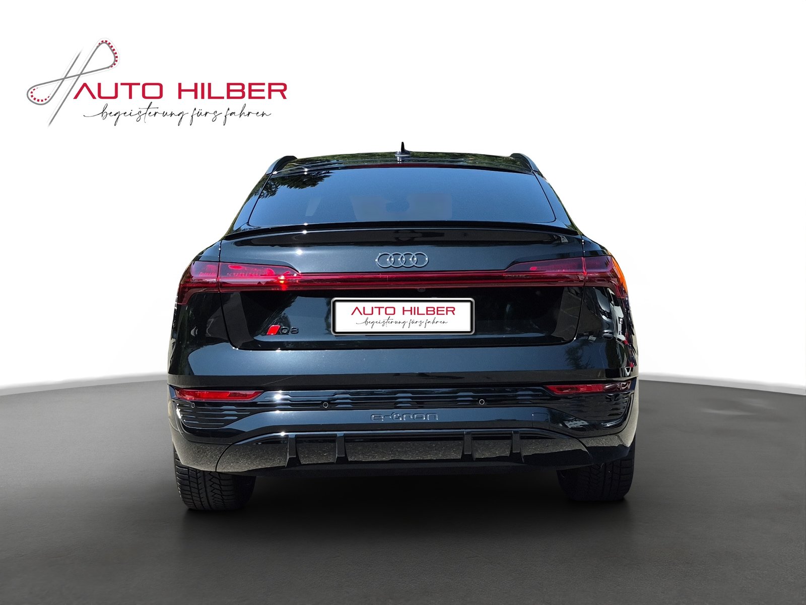 AUDI Q8 Sportback 50 e-tron S line quattro *Mega Ausstattung, Electric, Second hand / Used, Automatic - 7