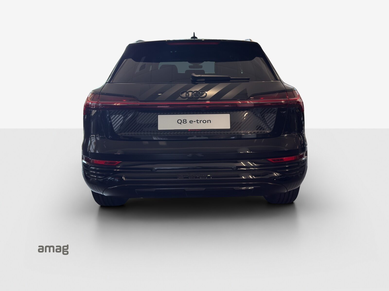 AUDI Q8 55 e-tron edition Dakar, Electric, Second hand / Used, Automatic - 3